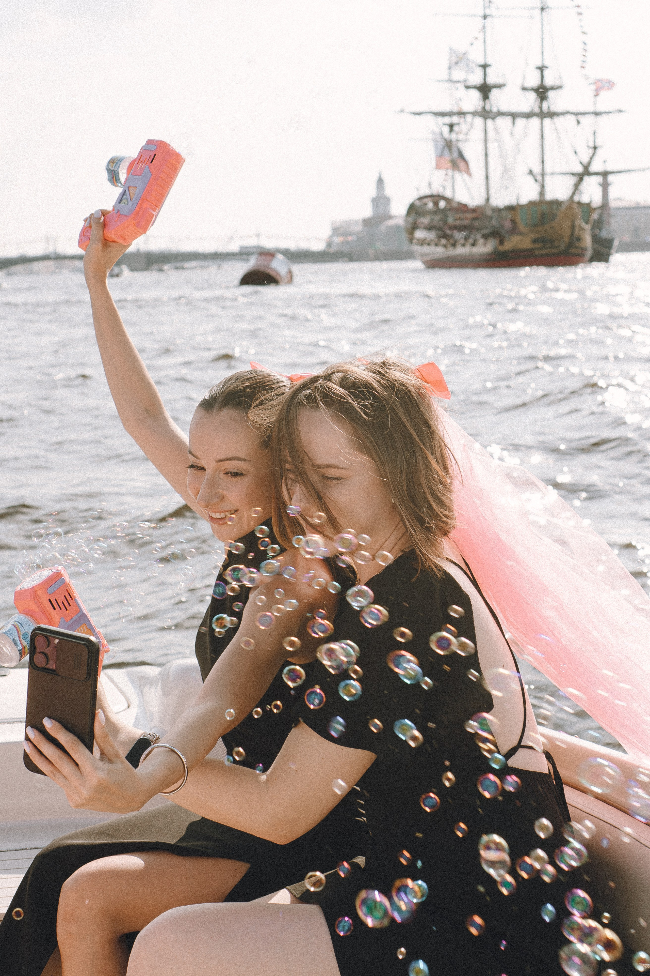 ДЕВИЧНИК НА КАТЕРЕ. Профессиональный фотограф, Санкт-Петербург — Виктория Богомолова