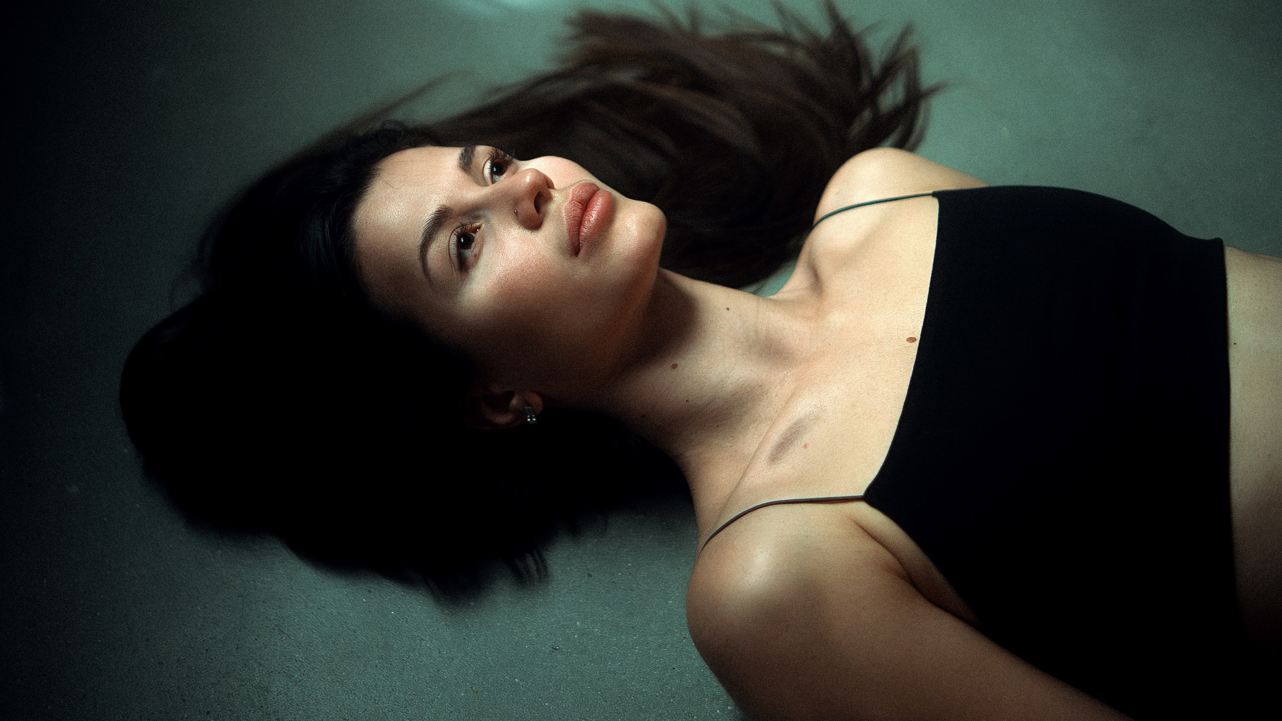 Фотосессия в студии для Тани в Новосибирске. Фотограф в Новосибирске Владислав Унтерберг