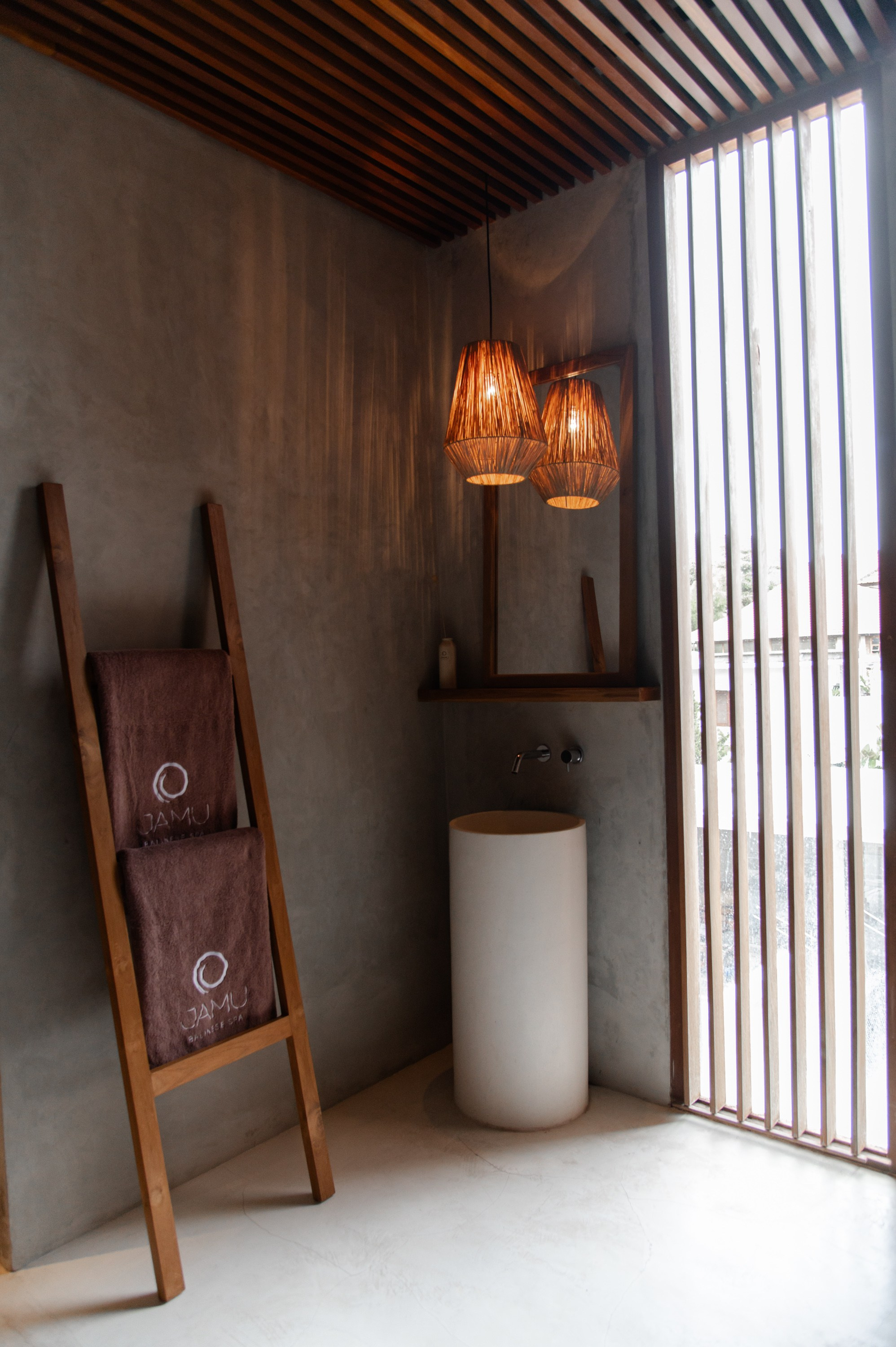 Профессиональная фото и видео съемка интерьеров и магазинов