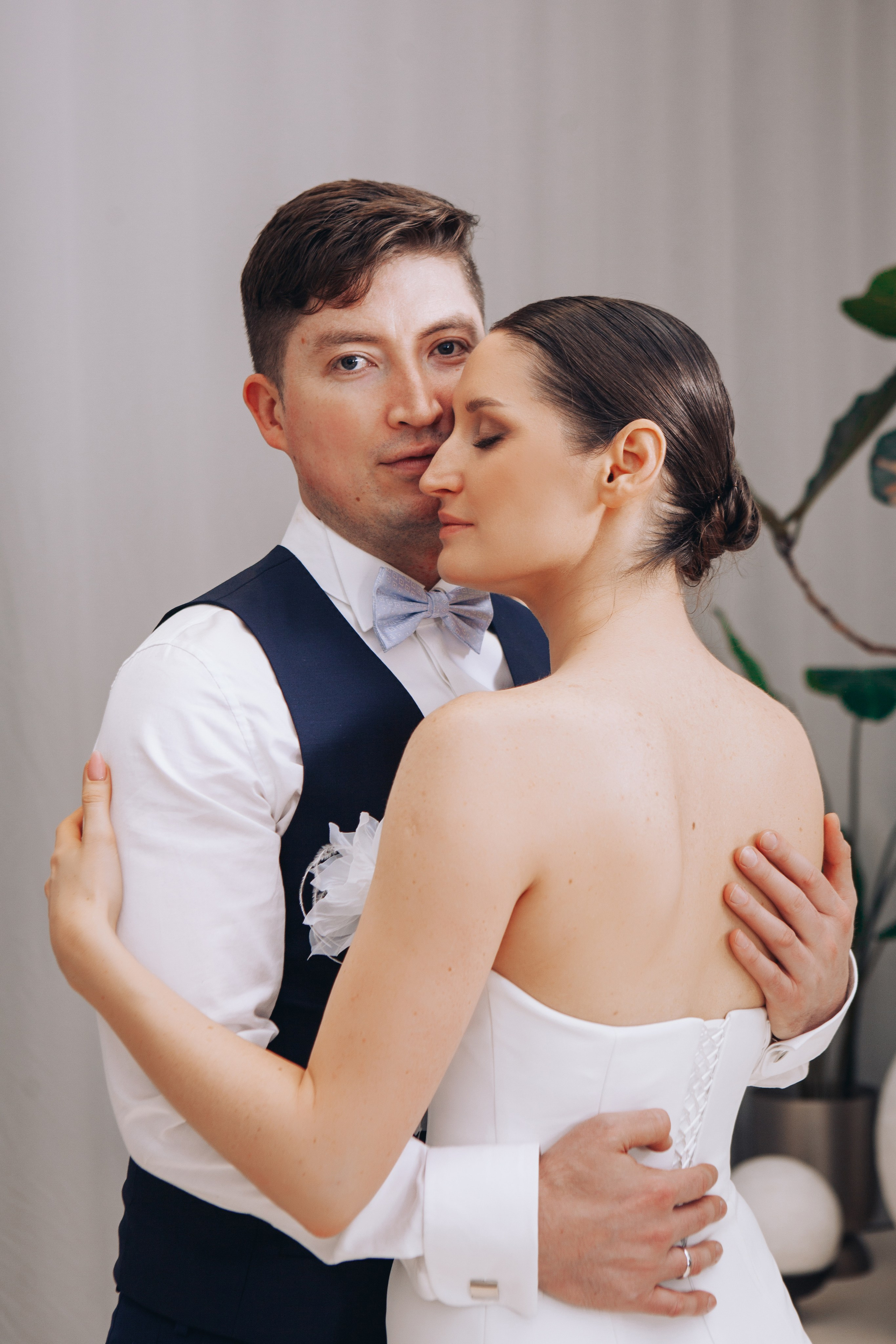 Фотосессия жениха и невесты в шипиловском загсе. Фотограф Ольга Ефремова