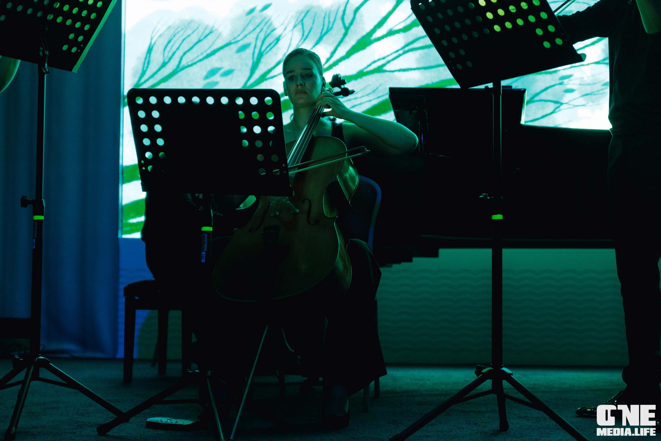 Фоторепортаж из Янтарь Холла. One Media Life: фоторепортажи, фотоотчеты с мероприятий и заведений