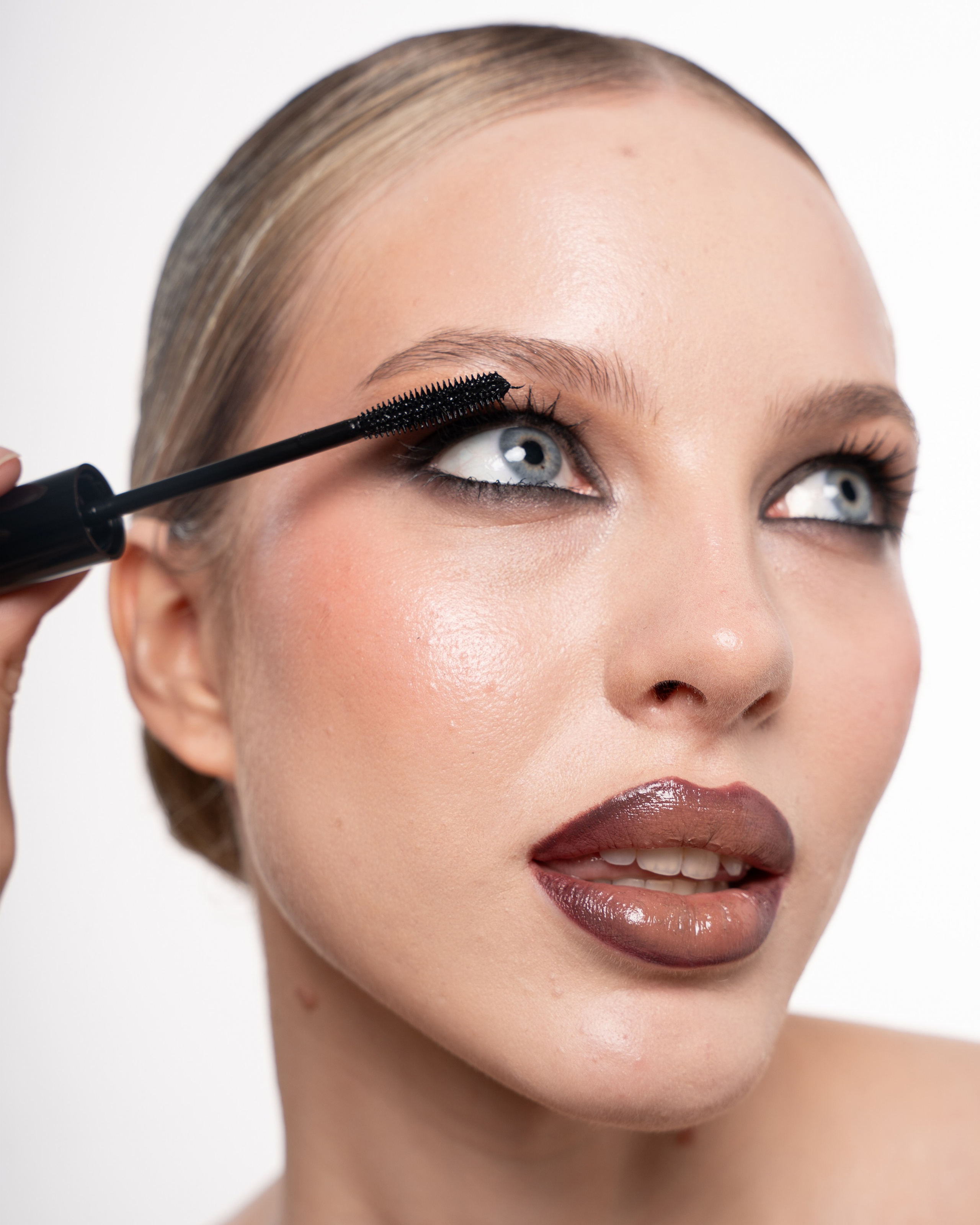 Beauty. Commercial Retoucher Yuliya Gukova