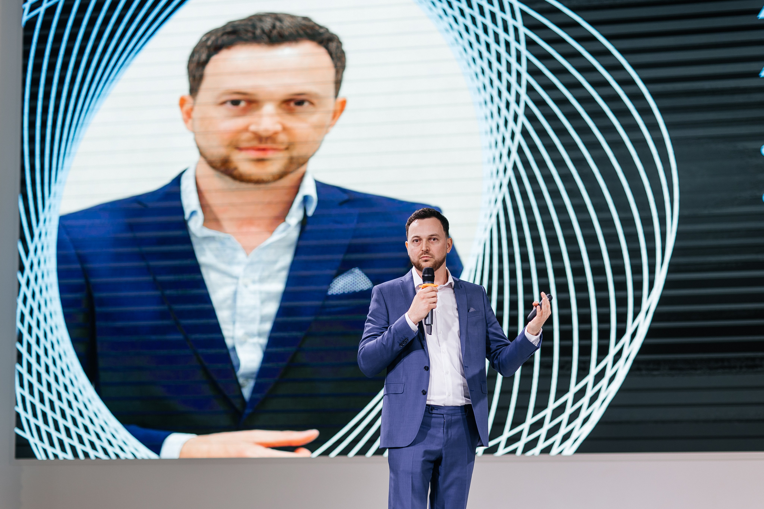 Фотосъёмка выставки/конференции. Репортажный фотограф в Краснодаре Лагута Надежда