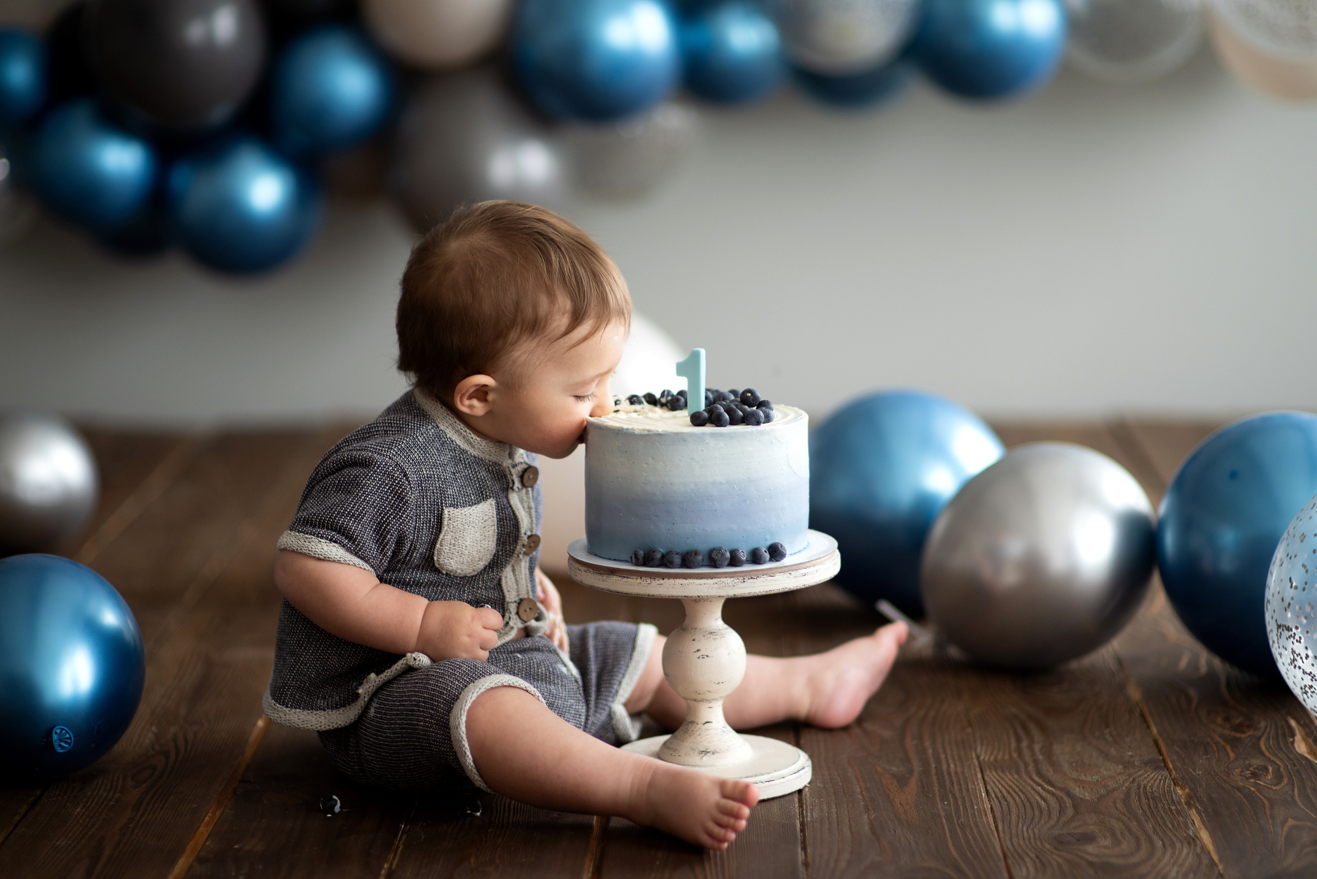 Торт для Миши. Фотограф новорожденных Тверь Детский фотограф Тверь