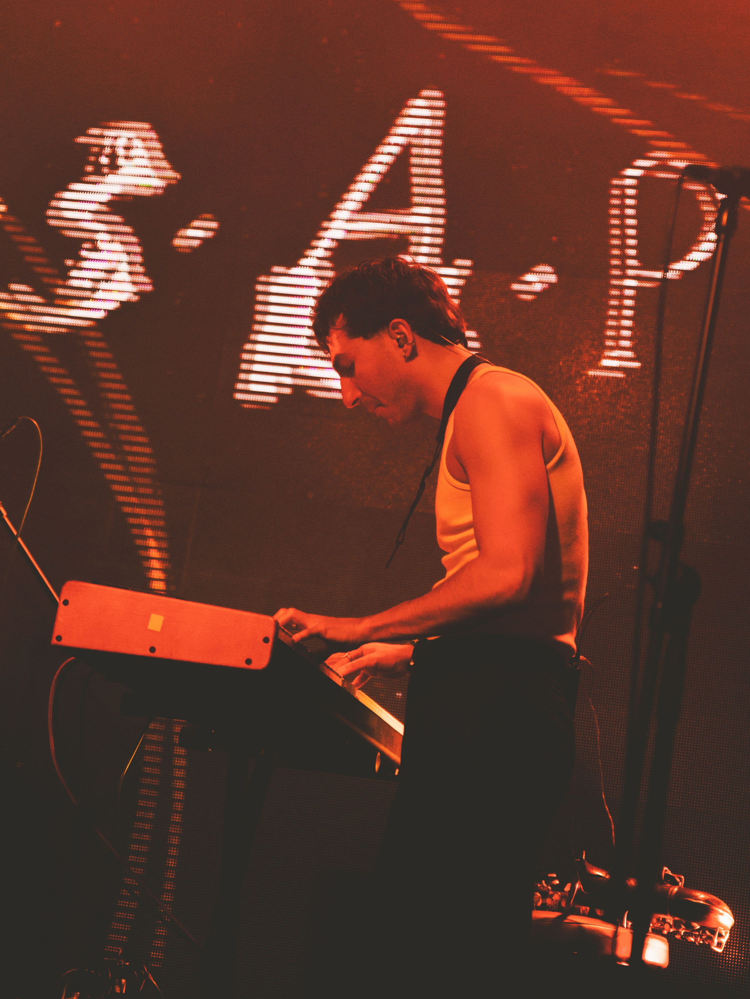 БАЗАР’25. RUSLAN ROZANOV