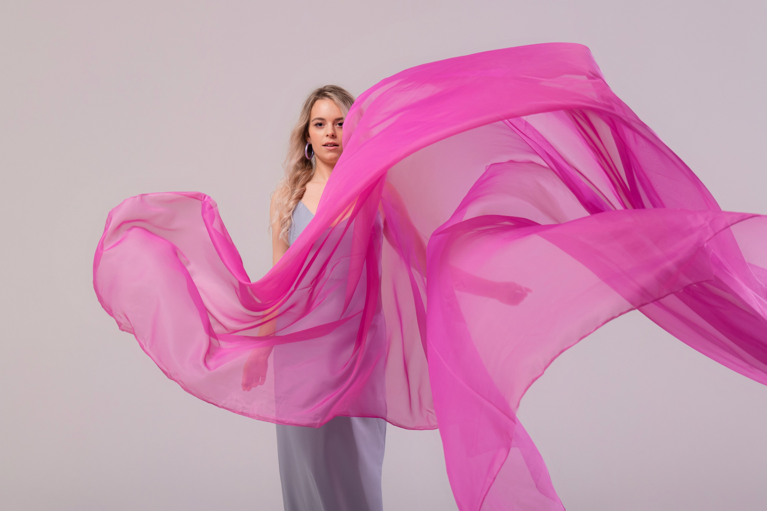 Женская фотосессия на циклораме. Портретный и репортажный фотограф в Сочи Рамодина Юлия