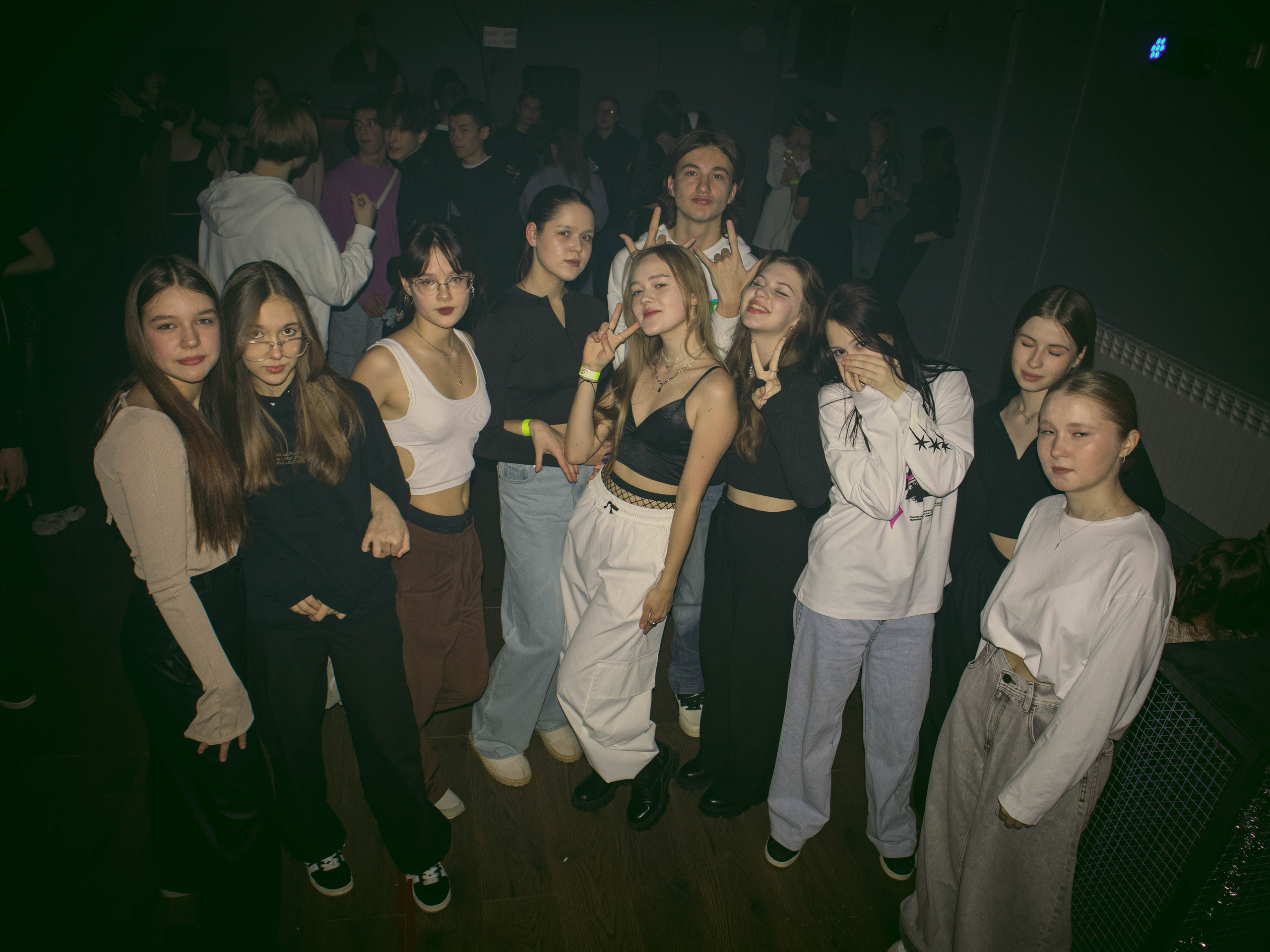 MOSHPIT. Фотограф и видеограф в Бугульме Аня Трутнева