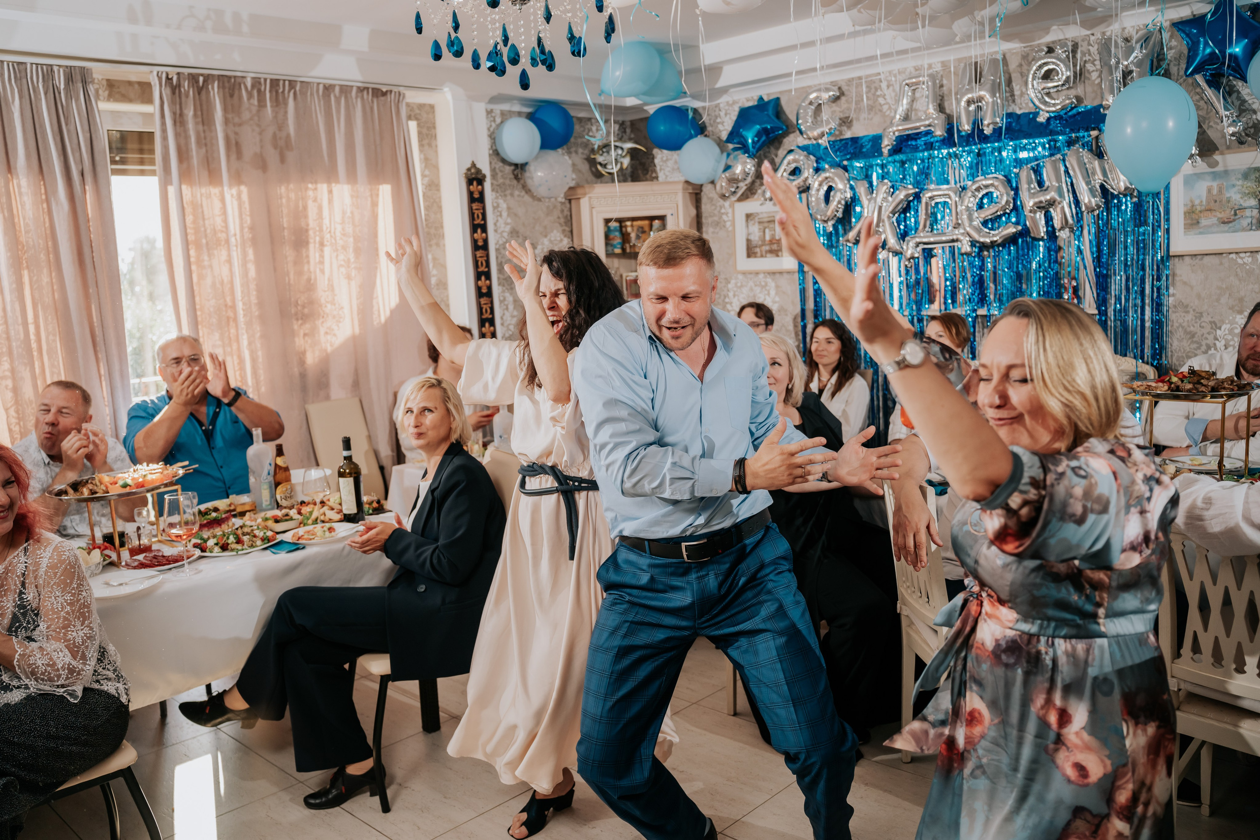 — ИВЕНТЫ. Профессиональный фотограф в Санкт-Петербурге Владимир Денисов