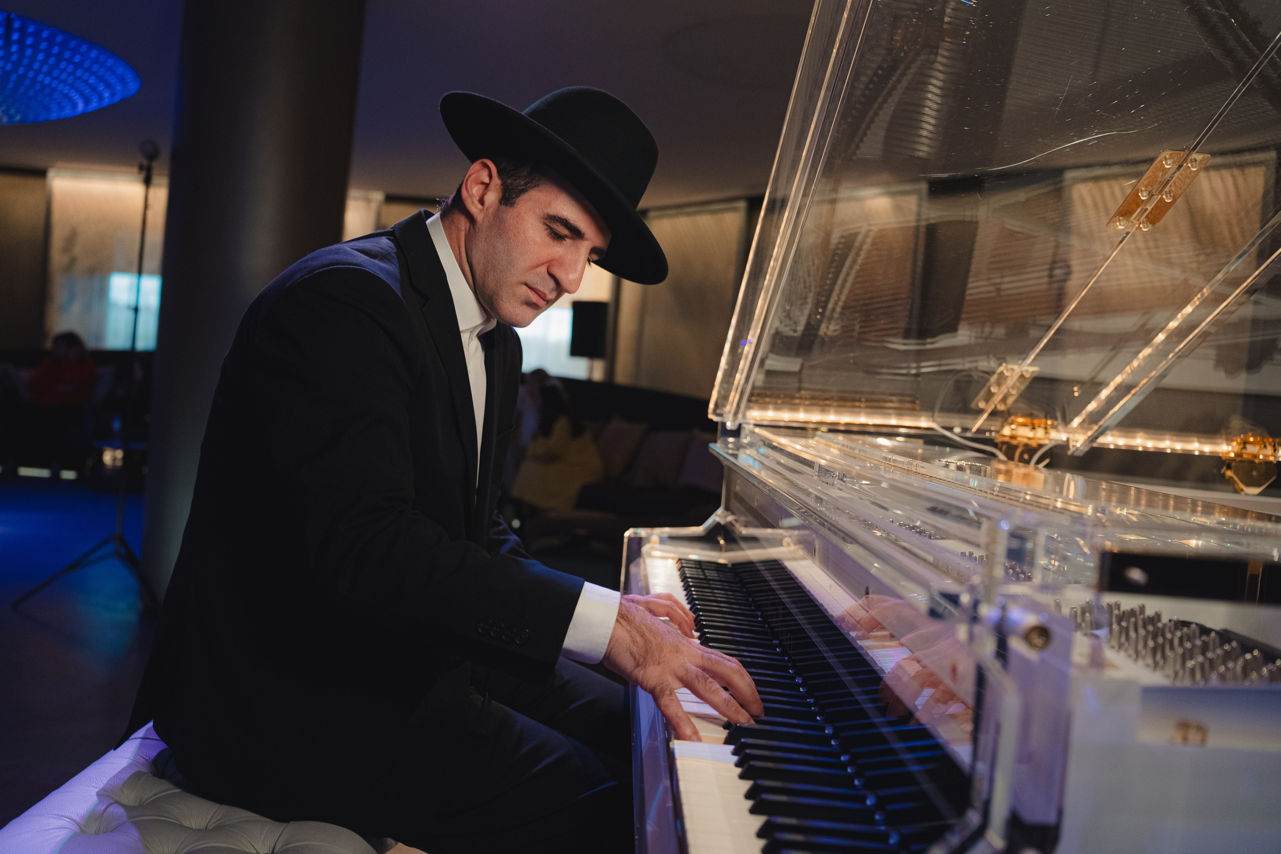 — ИВЕНТЫ. Профессиональный фотограф в Санкт-Петербурге Владимир Денисов