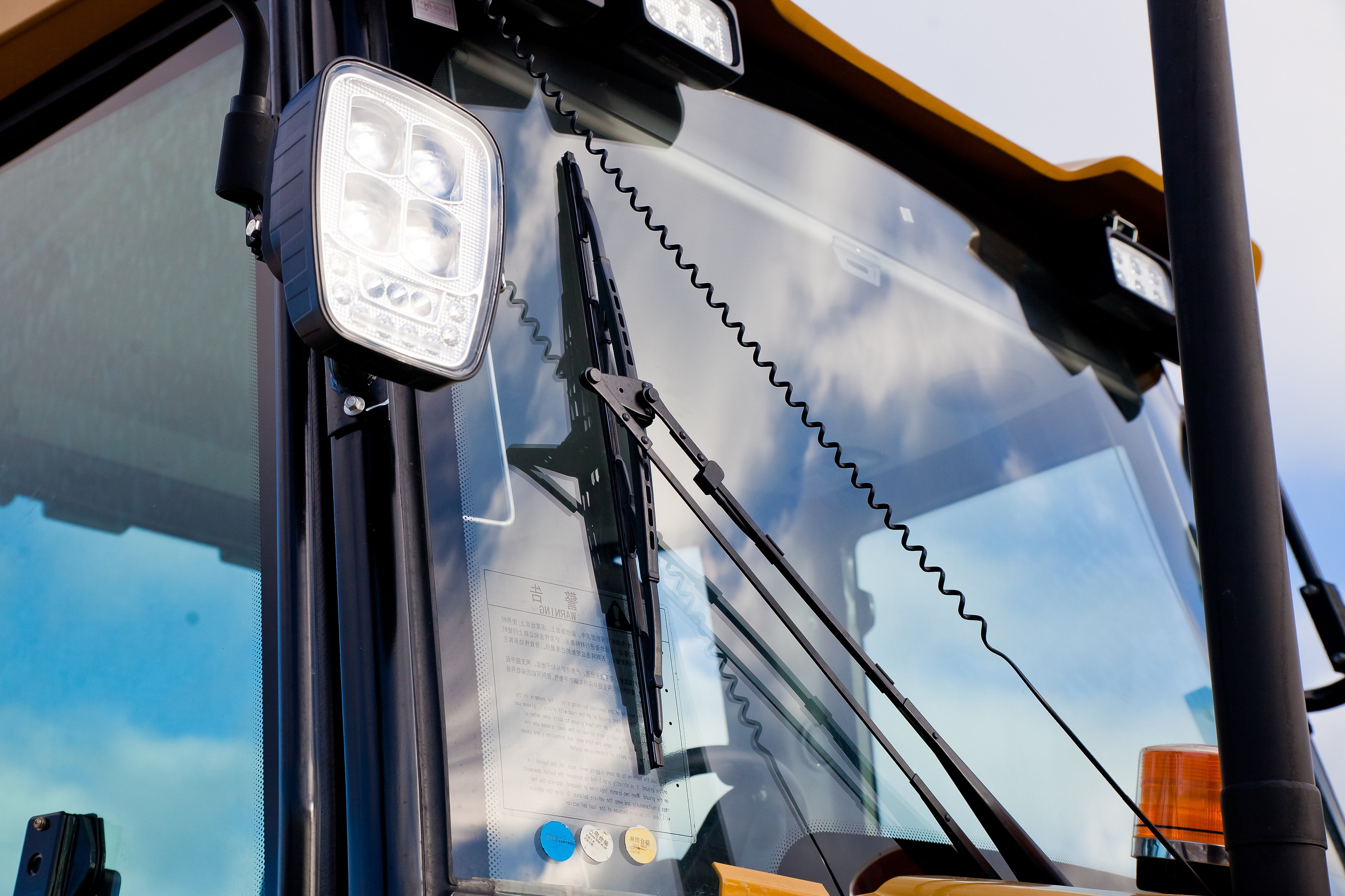 Фото ЭП weheavy равно. Продажа и обслуживание грузовой техники и спецтехники в г. Новосибирск компания СТИ