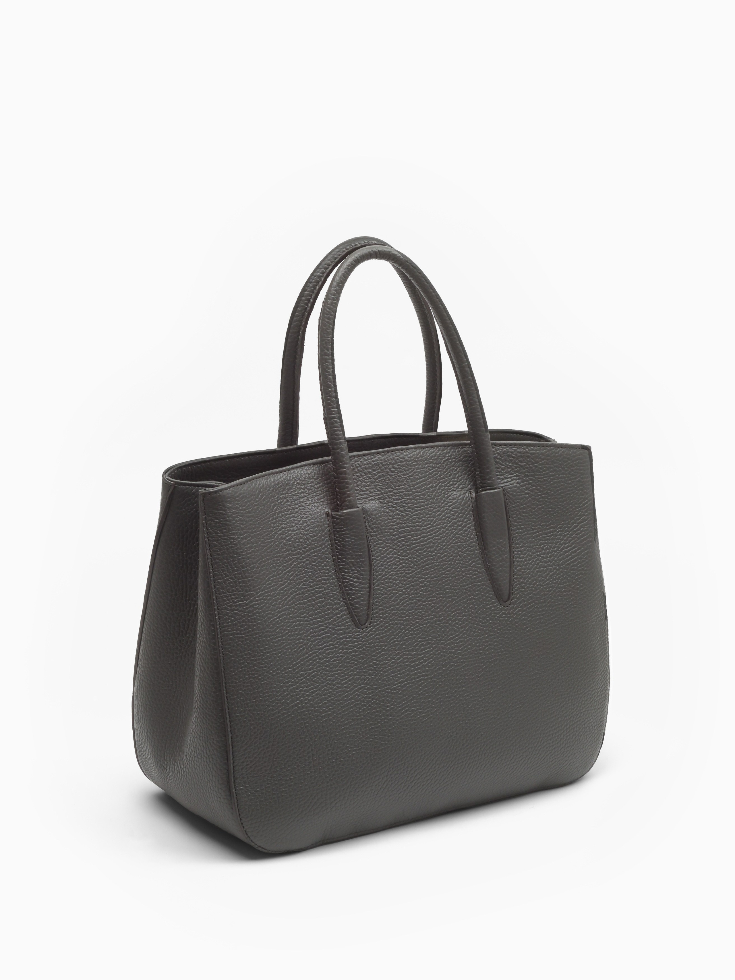 Сумки. Предметный фотограф, инфографика и видео в Санкт-Петербурге