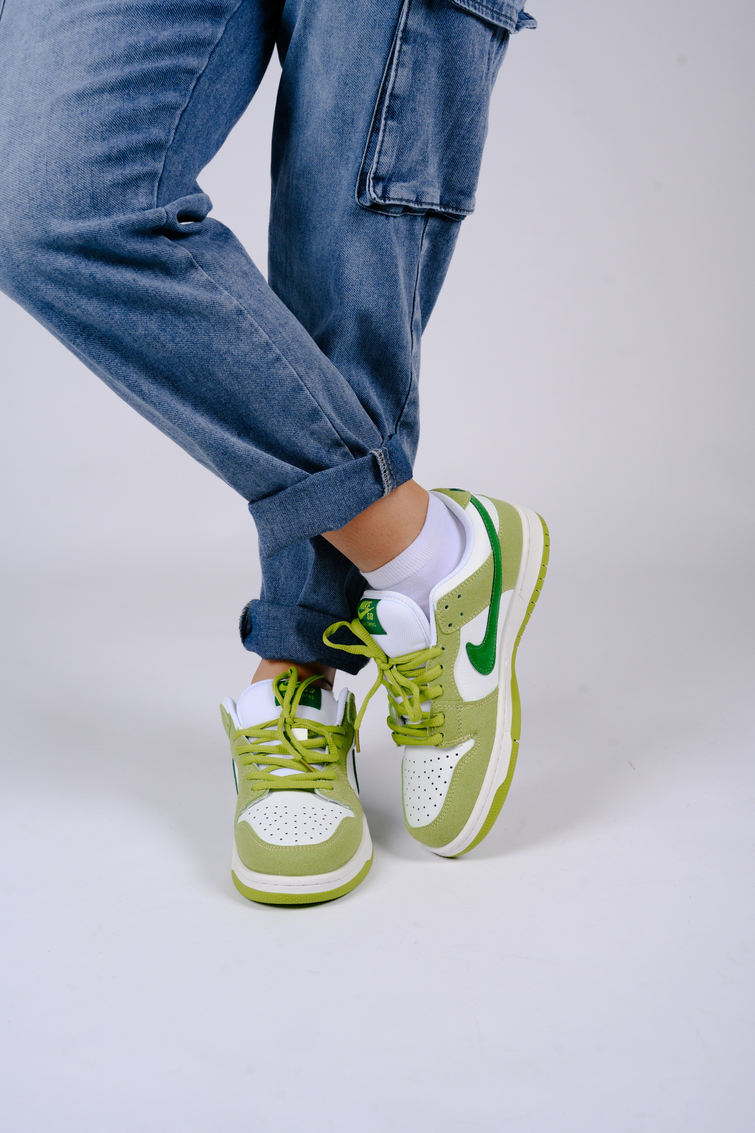 Кроссовки для wb. Фотограф в Красноярске