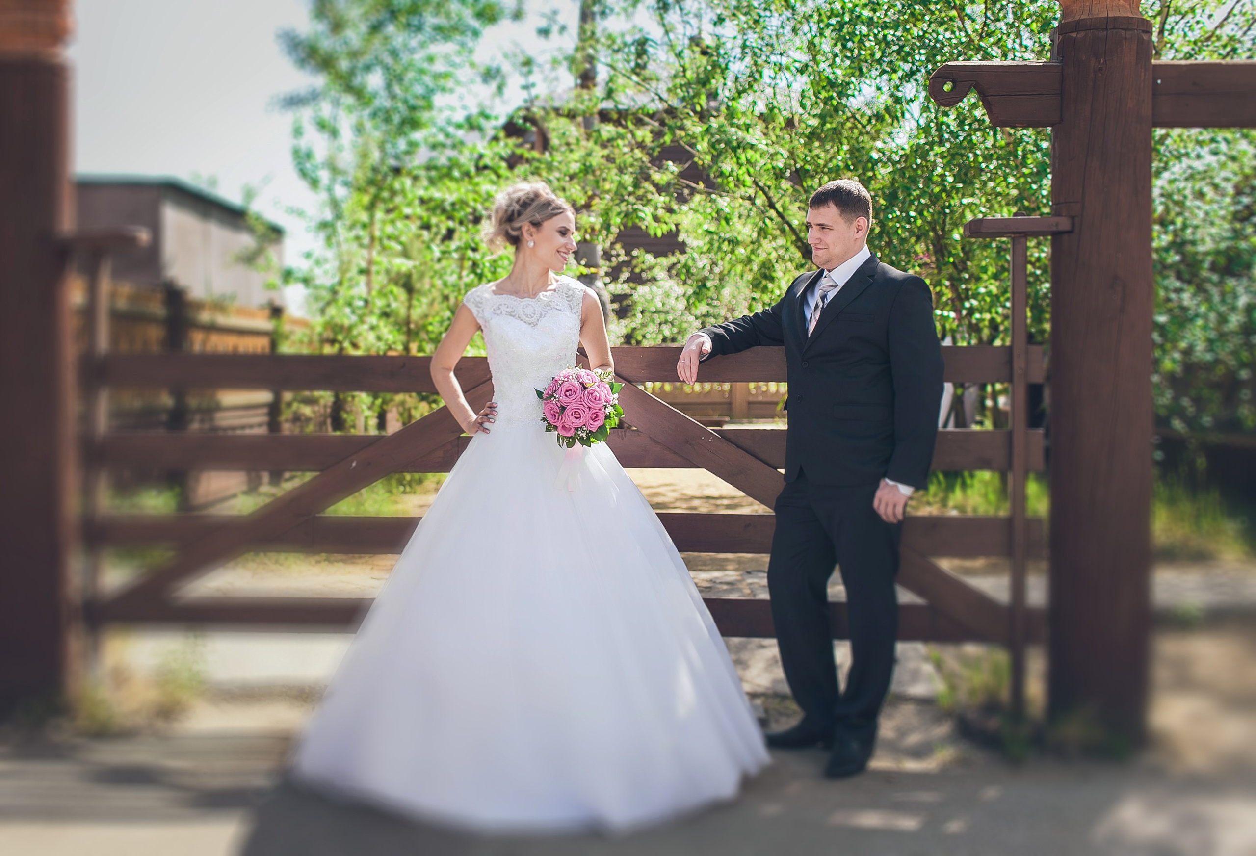 Летнее свадебное фото. Фотограф Надежда Куин, Якутск