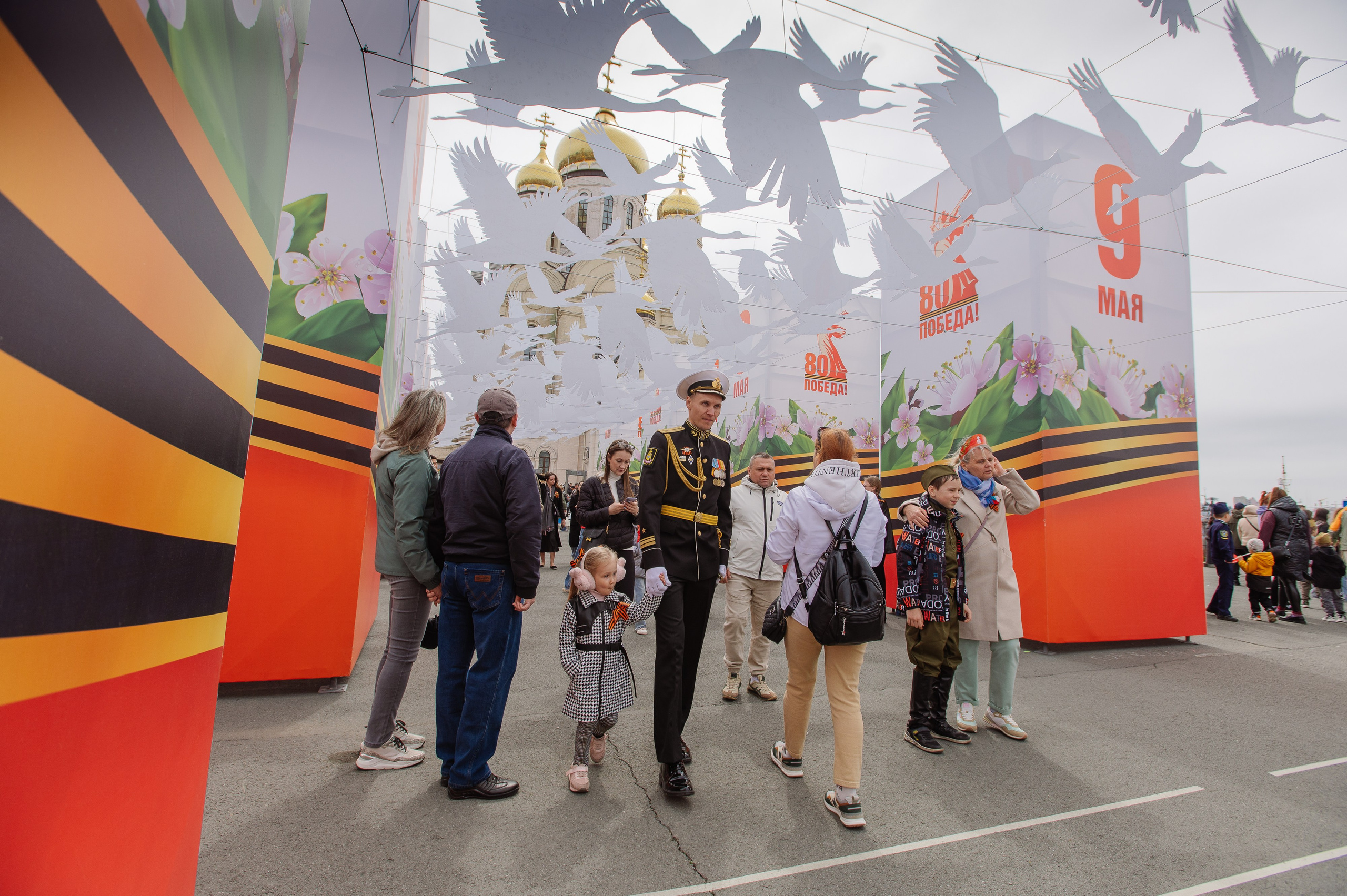 9 мая Центральная плащадь. Фотограф Мария Каюрова