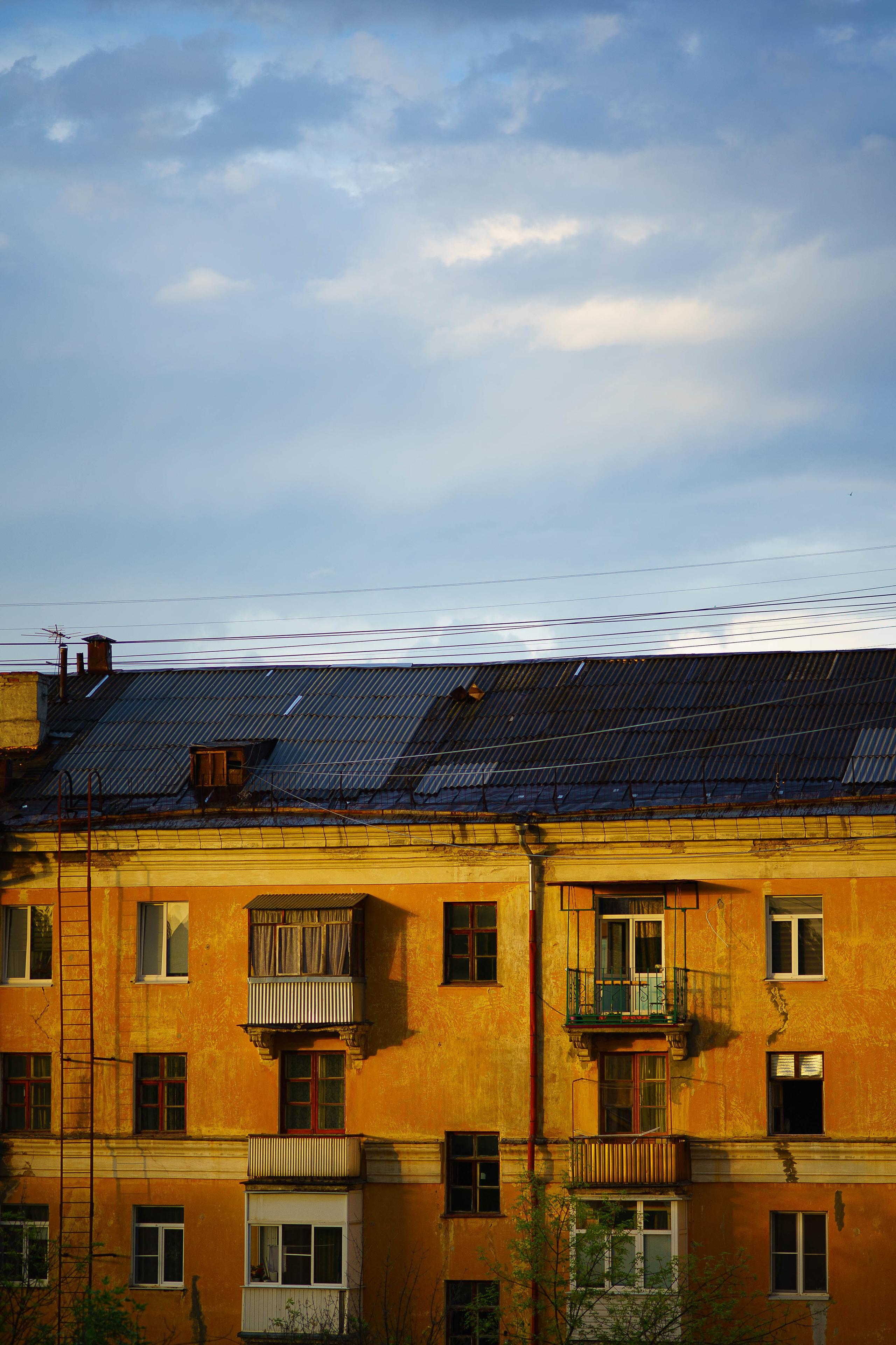 Urban and Street. Oleg Kozachok — Photographer with Protanopia | Portraits, Texture & Light