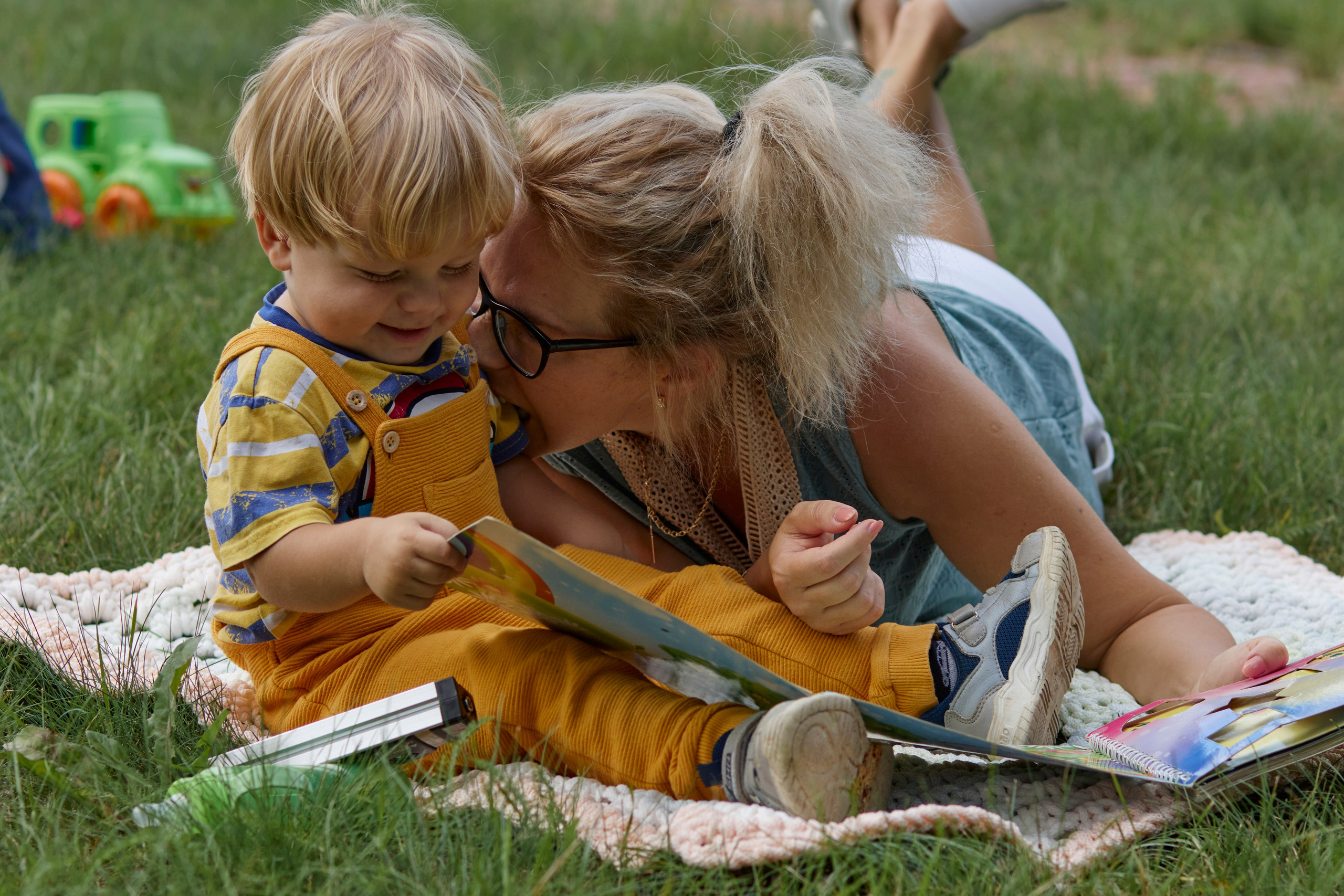 Детская фотосессия. Попробуй поймай). Семейный и детский фотограф Майя Гришина