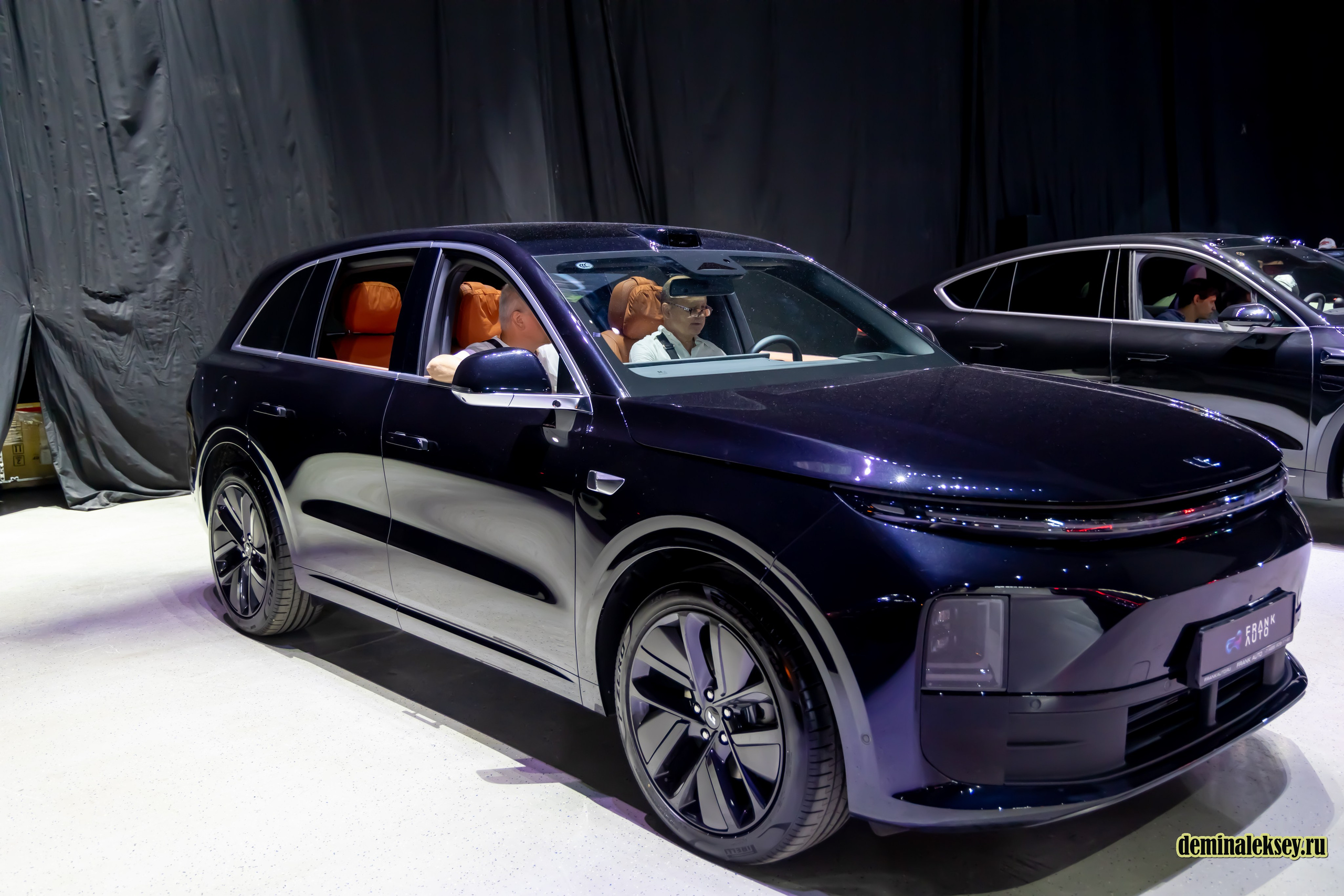 Chinese Motor Show 2024. Репортажный, семейный и студийный фотограф в Москве Демин Алексей