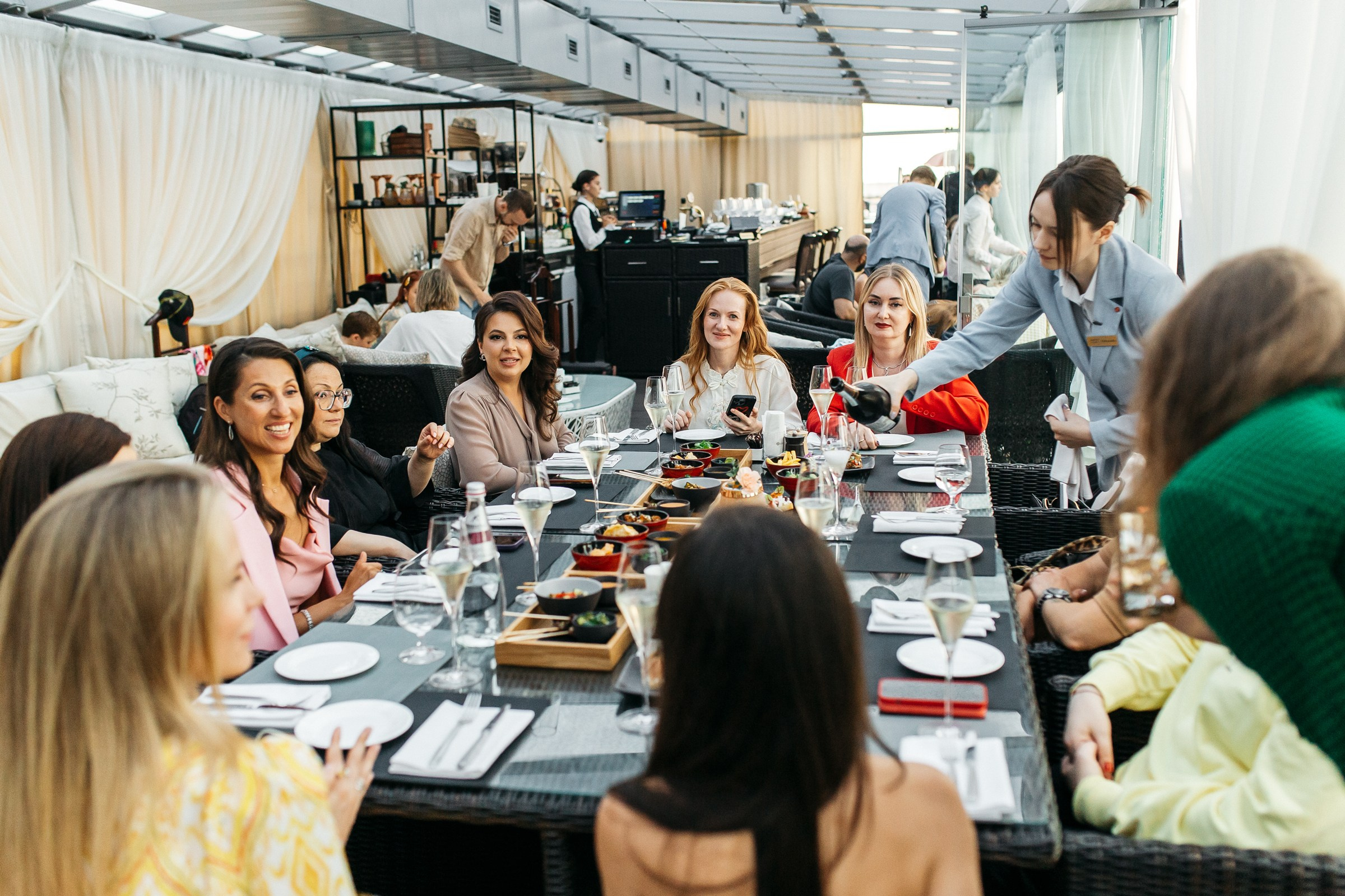 Репортажный фотограф на мероприятие Питер