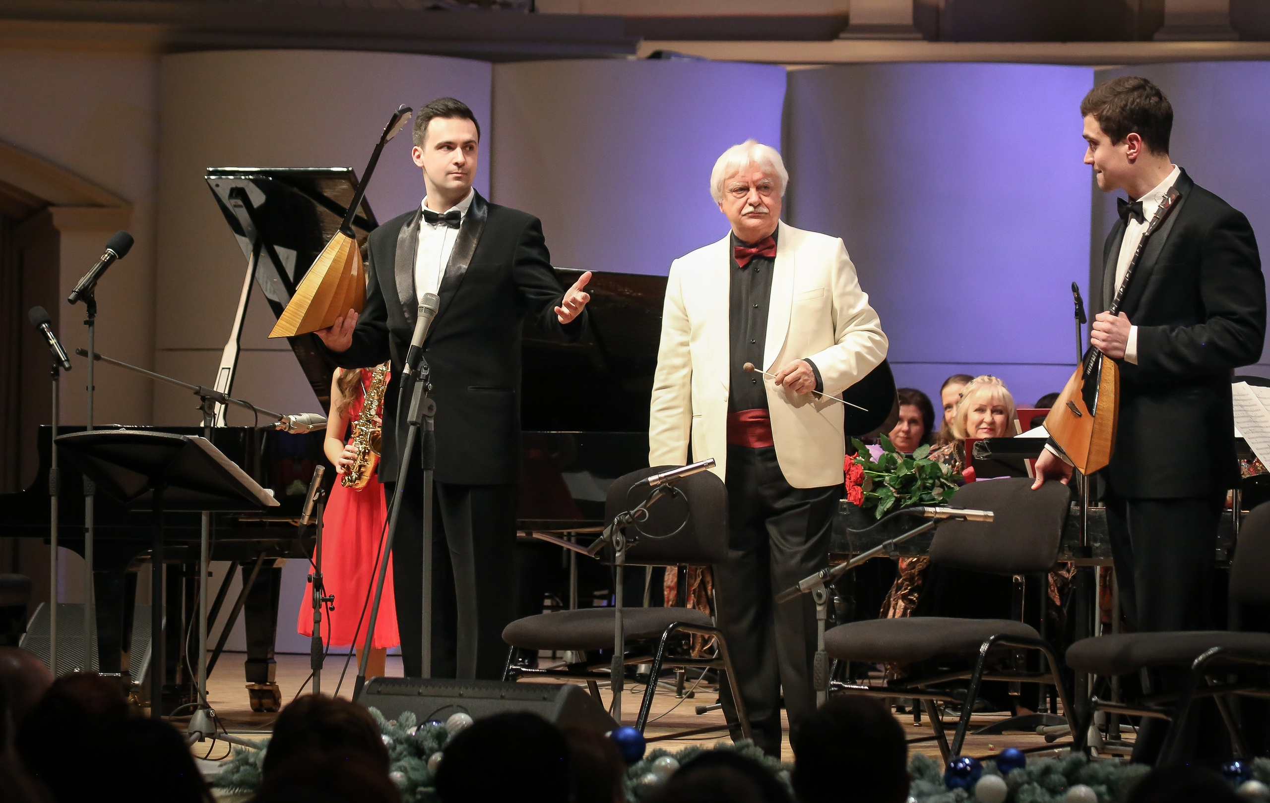 Christmas in Blue. Дарья Письменюк / Darya Leitstern — фотограф, музыкант, журналист, путешественник