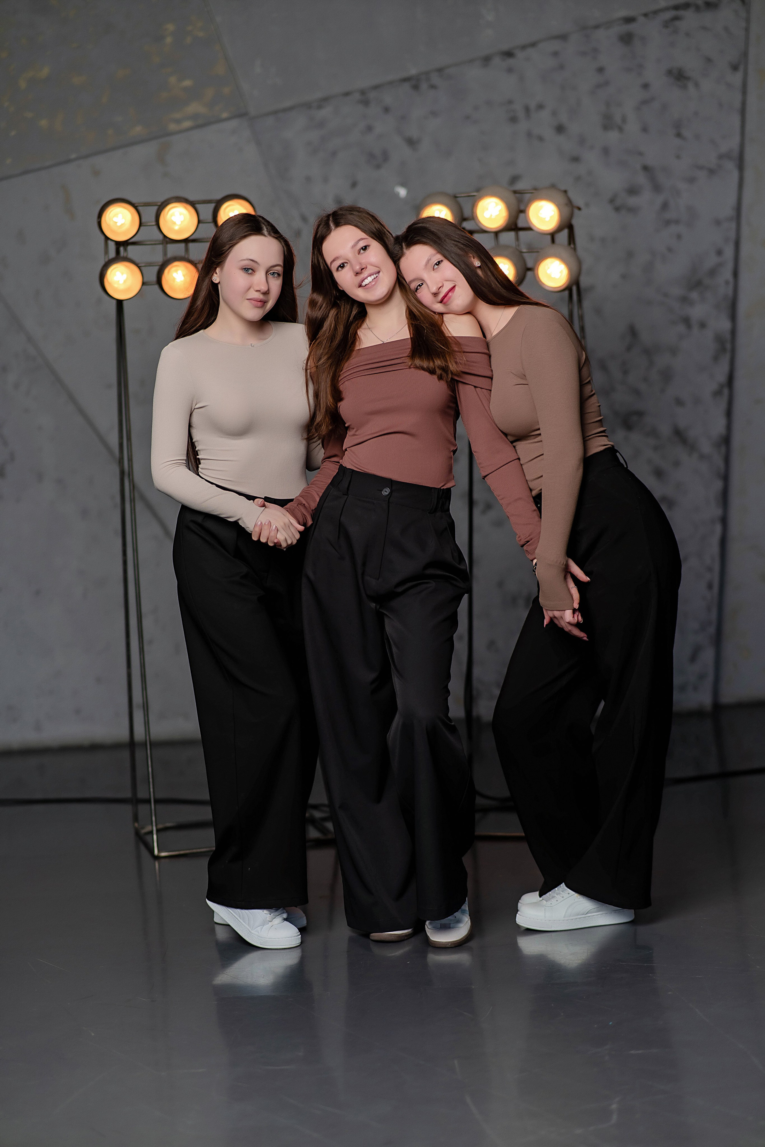 Выпускные (школьные) альбомы (книги) в Ростове-на-Дону. Современные Выпускные Альбомы в Ростове-на-Дону