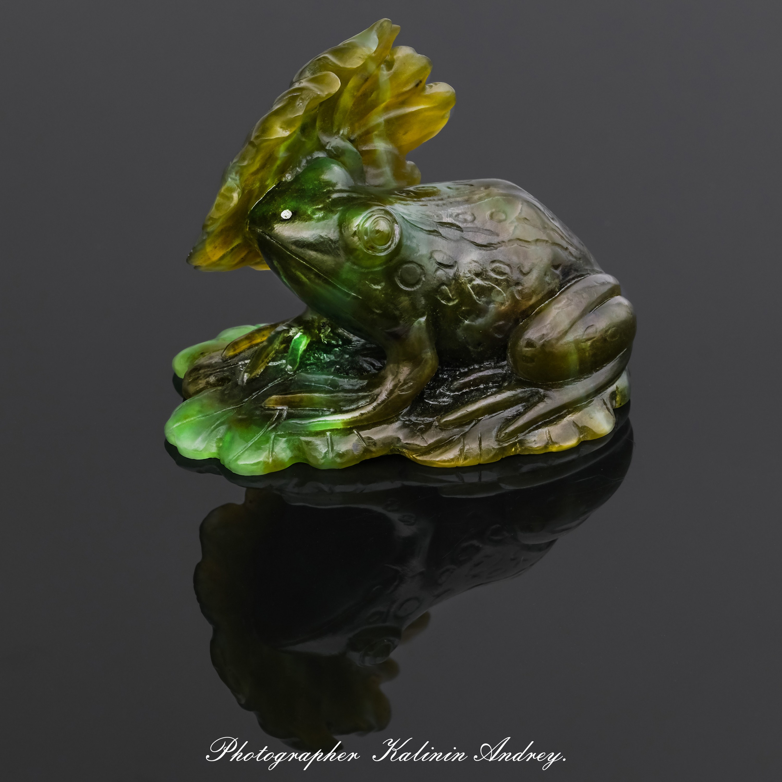 Рекламная эксклюзивная предметная фотосъёмка ювелирных изделий в Москве  тел +7 966-003-13-07. Высококачественная профессиональная рекламная фотосъёмка ювелирных украшений, драгоценных камней в Москве. Обучение, консультация