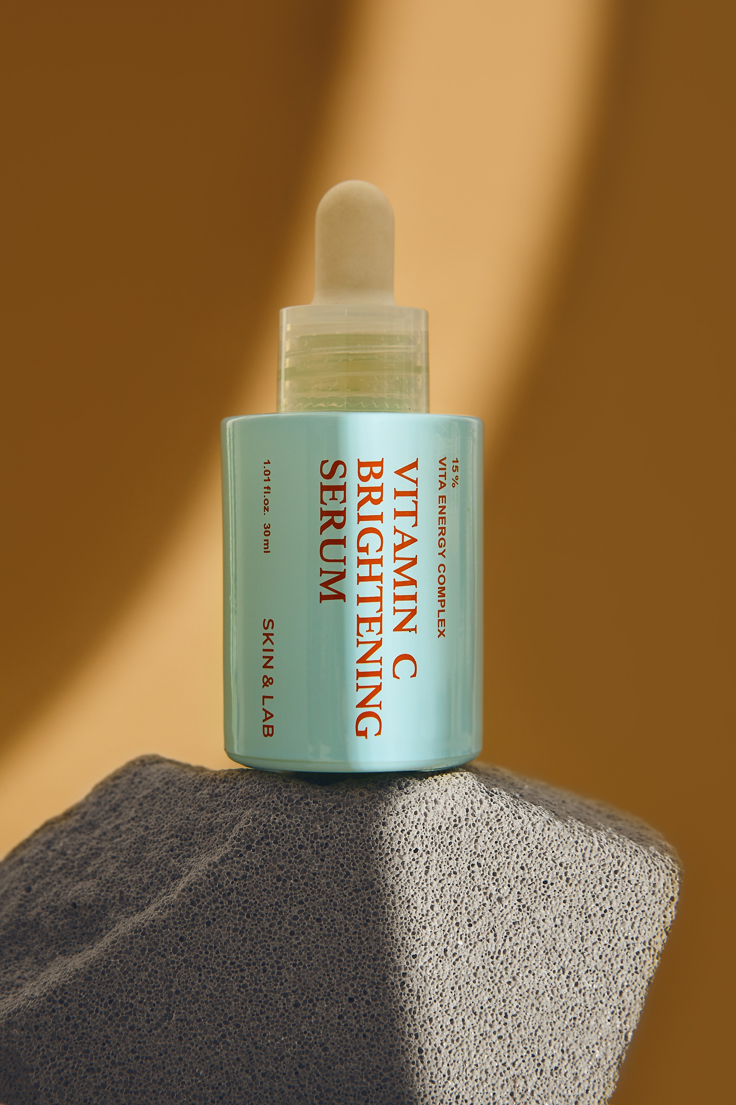 ФОТОСЪЁМКА С ИСПОЛЬЗОВАНИЕМ РЕКВИЗИТА / ДЕМОНСТРАЦИОННАЯ ПОДАЧА. Ильшат Бикмиев — предметный фотограф. Каталог и рекламная съёмка для бизнеса Алматы. Качественные фото для бизнеса, маркетплейсов интернета