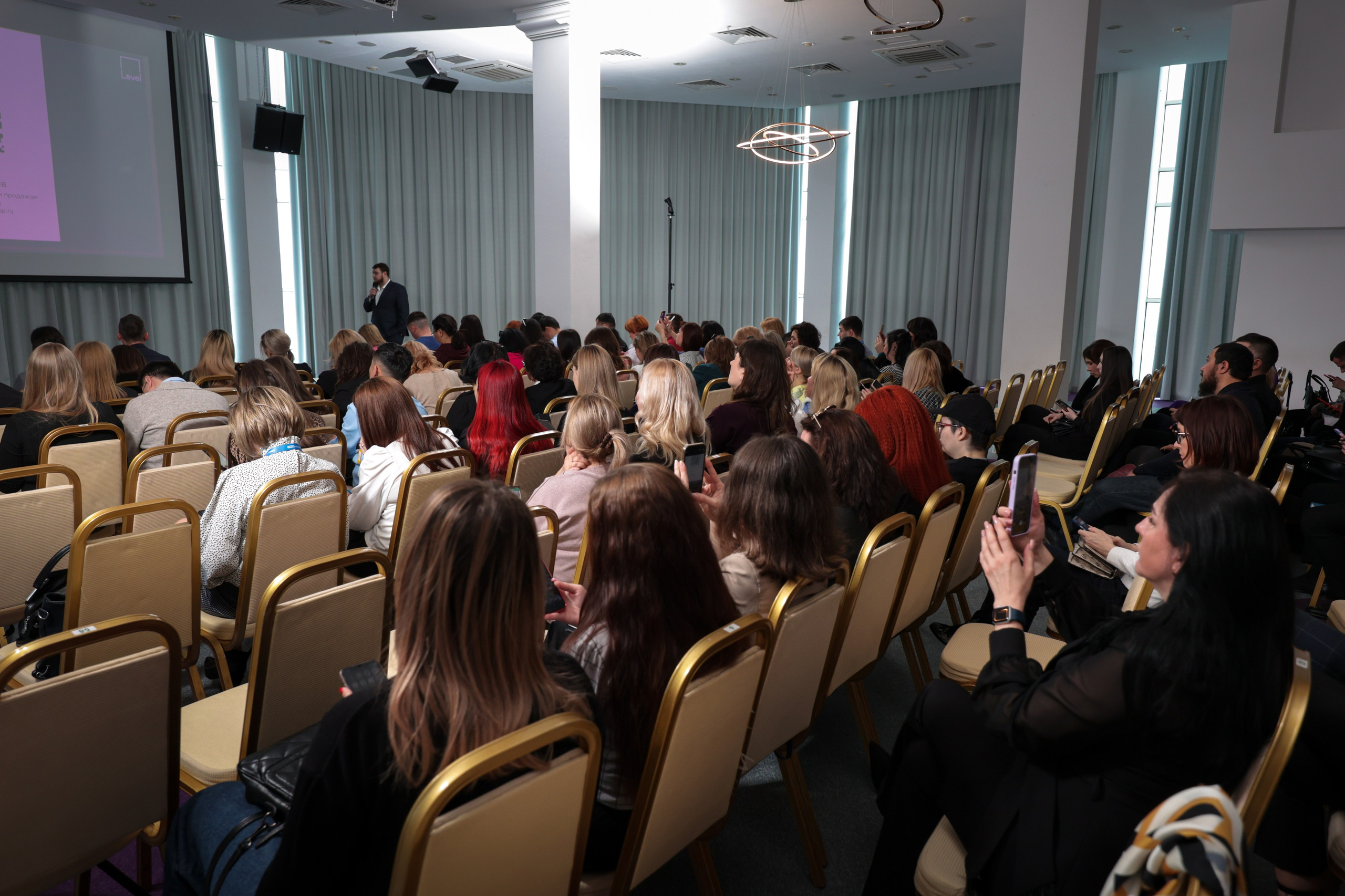 Конференция в Grand Hotel. Свадебный фотограф Астрахань