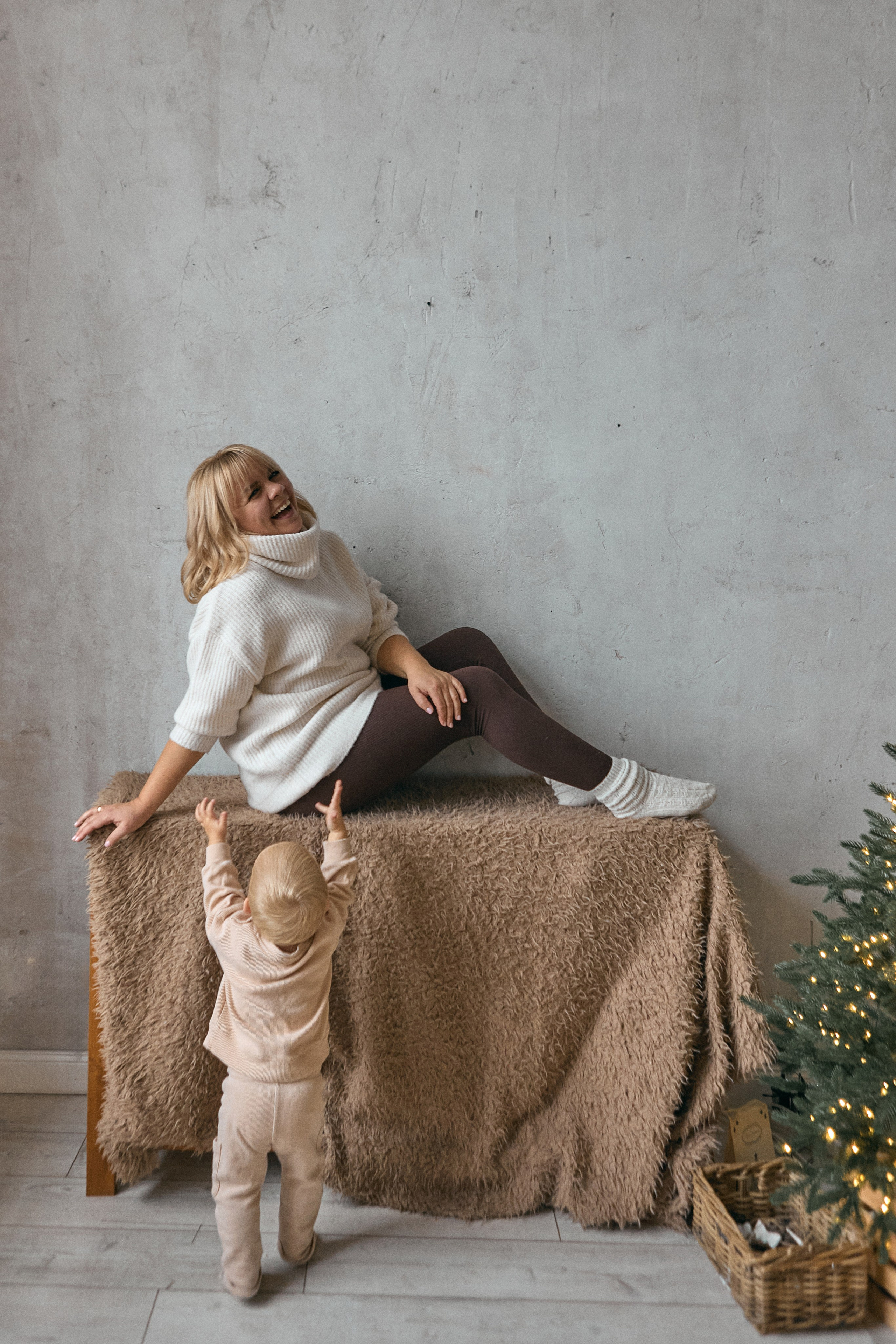 Новогодняя фотосессия мамы и сына