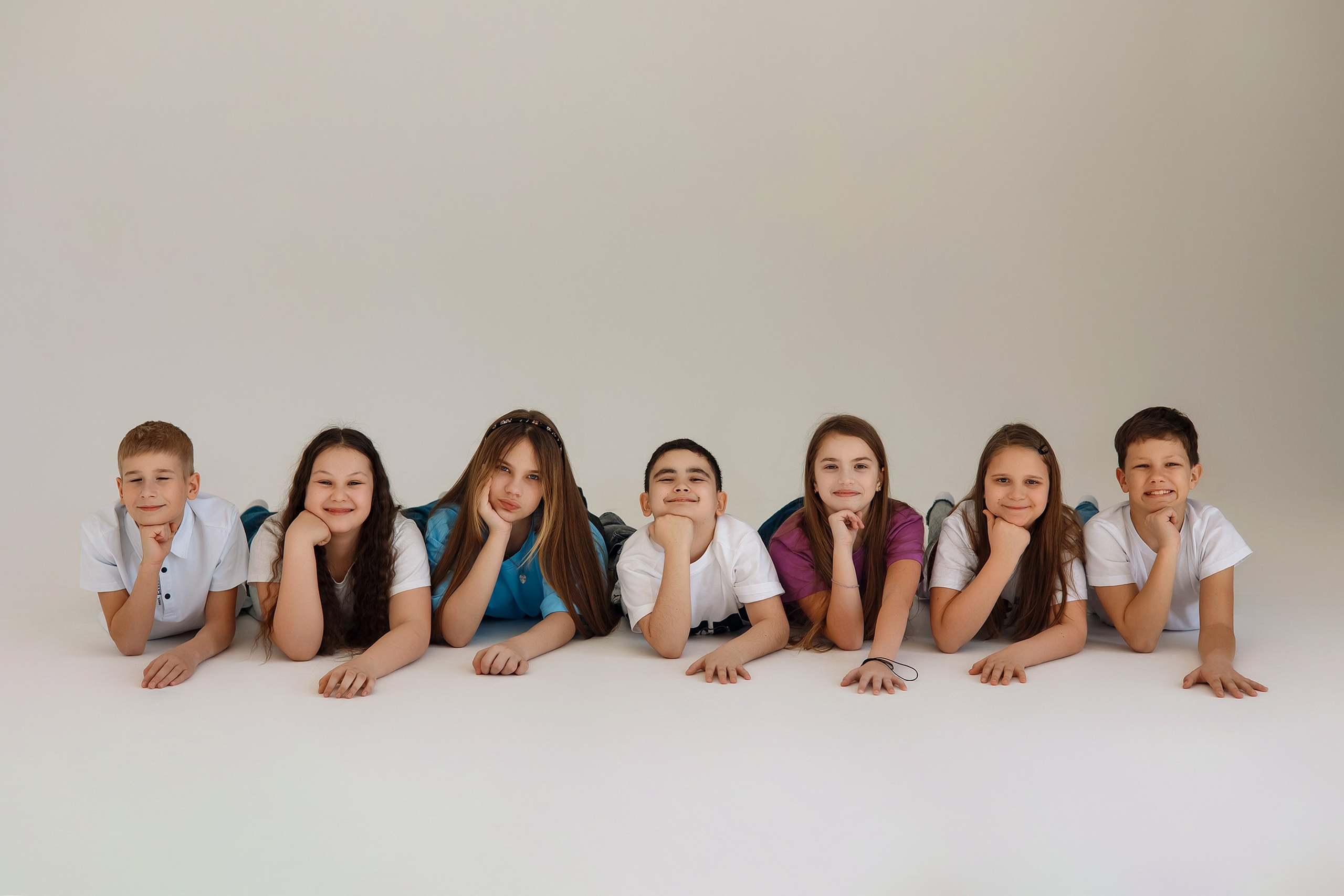 4 класс съемка в фотостудии. Фотограф Любовь Корниенко, Примоский край