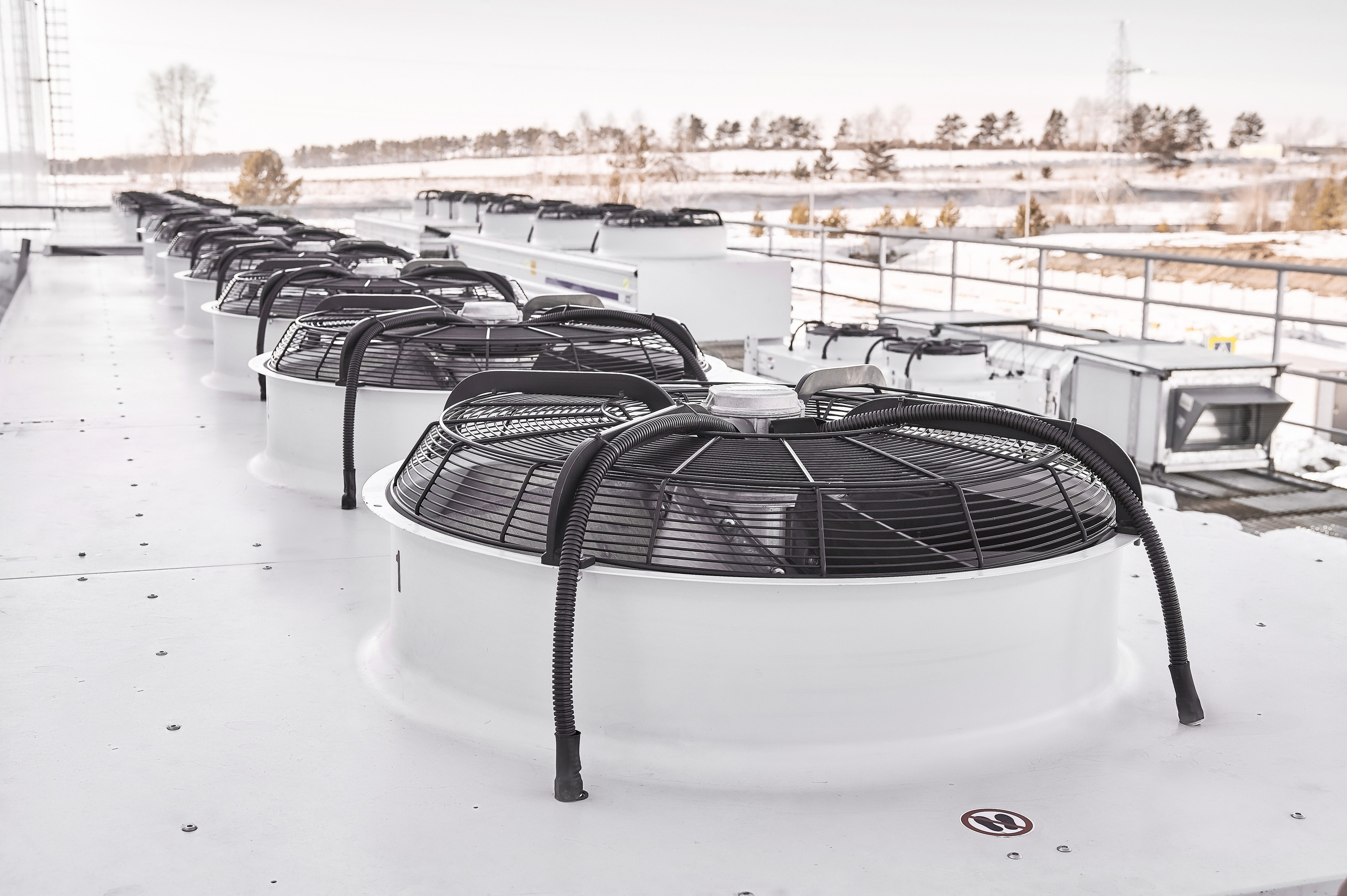 Ингениум — Инженерная система охлаждения для распределительного центра X5 Retail Group (Пятёрочка). Фотограф Яковлев Роман — Красноярск