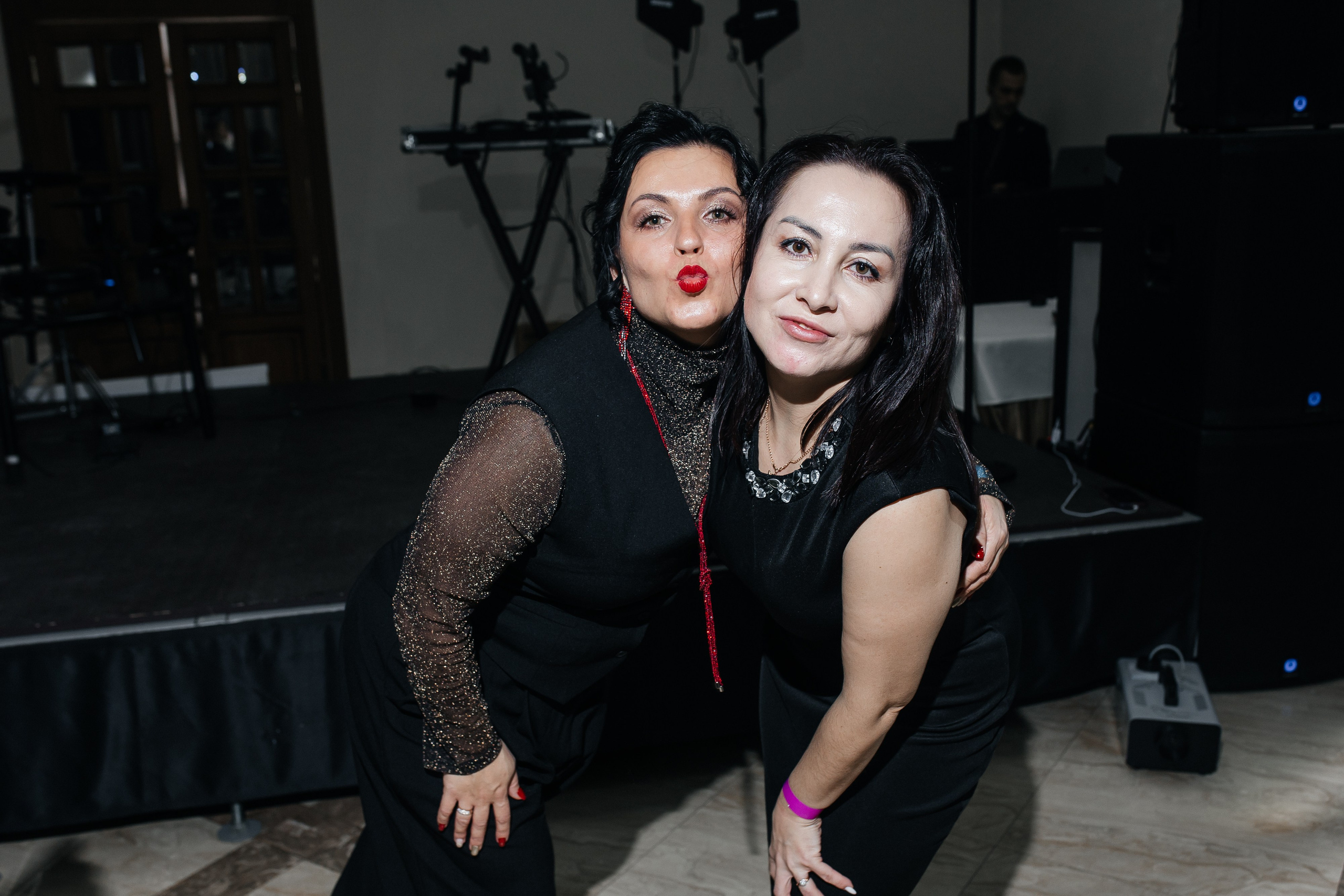 Транспортная компания КИТ 2024. Свадебный и портретный фотограф Алина Иванова. Екатеринбург-Москва