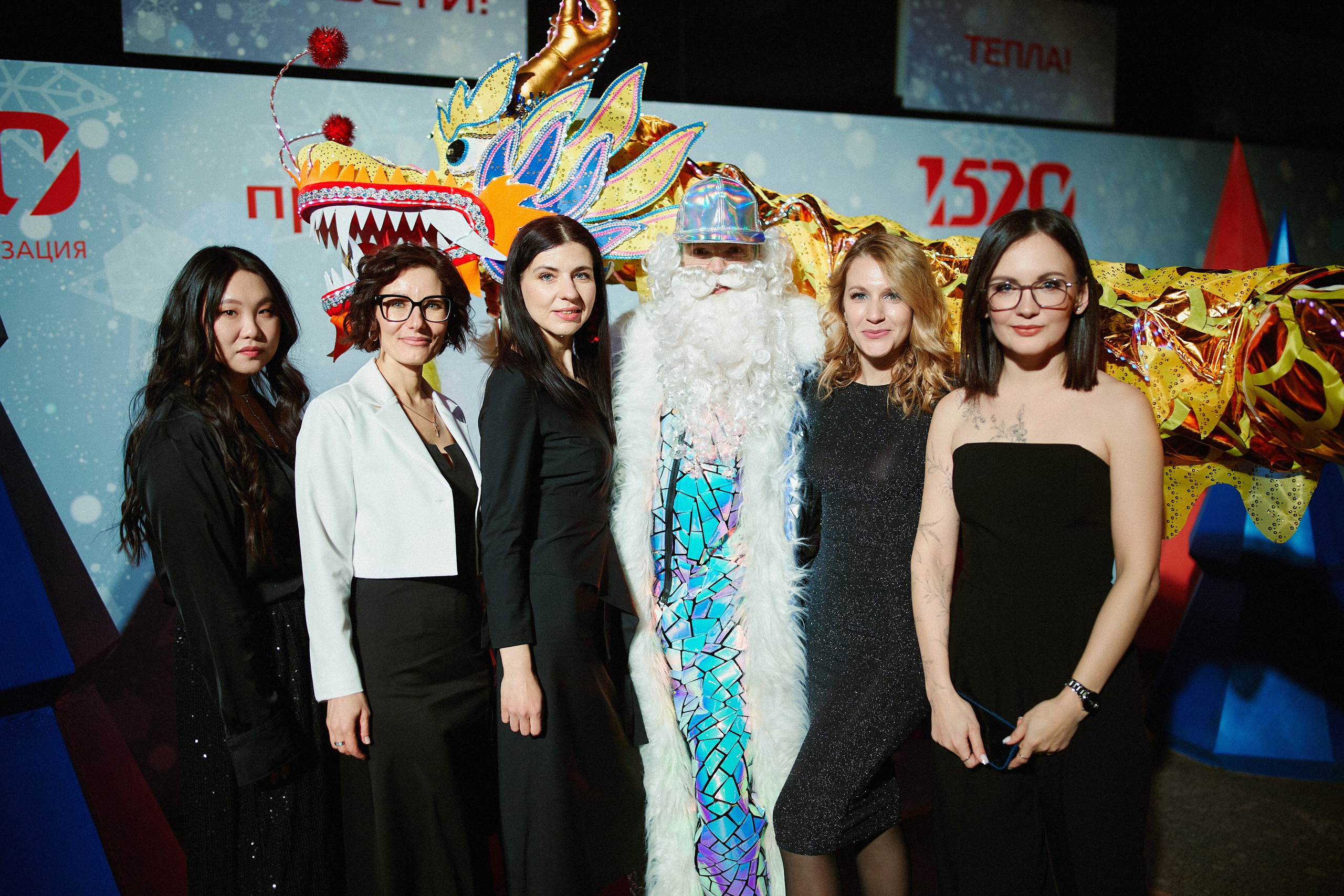 1520 HAPPY NEW YEAR. Репортажный фотограф в Хабаровске Николай Соболев