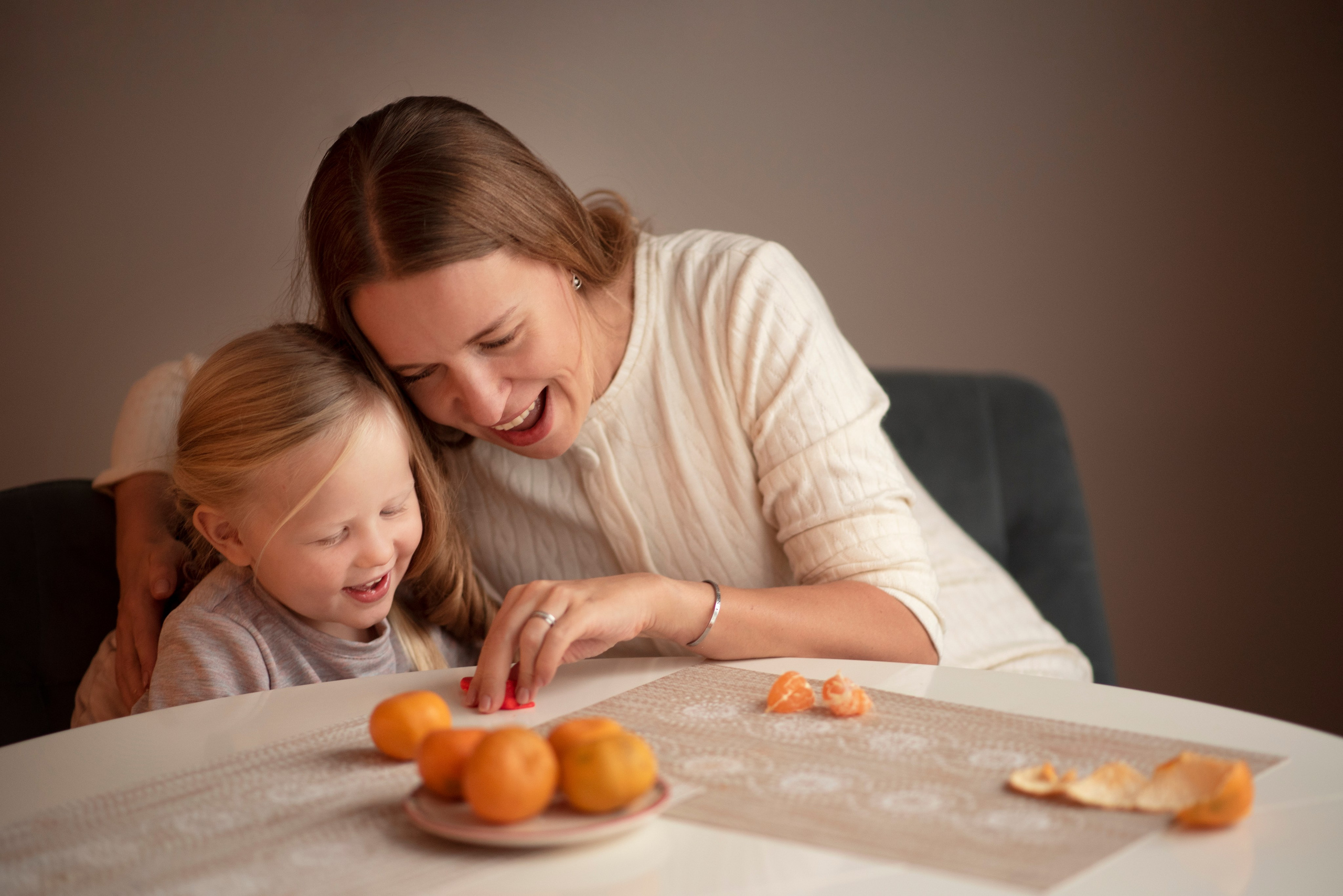 Новогодние съёмки дома. Семейный и детский фотограф в Москве Анна Оськина