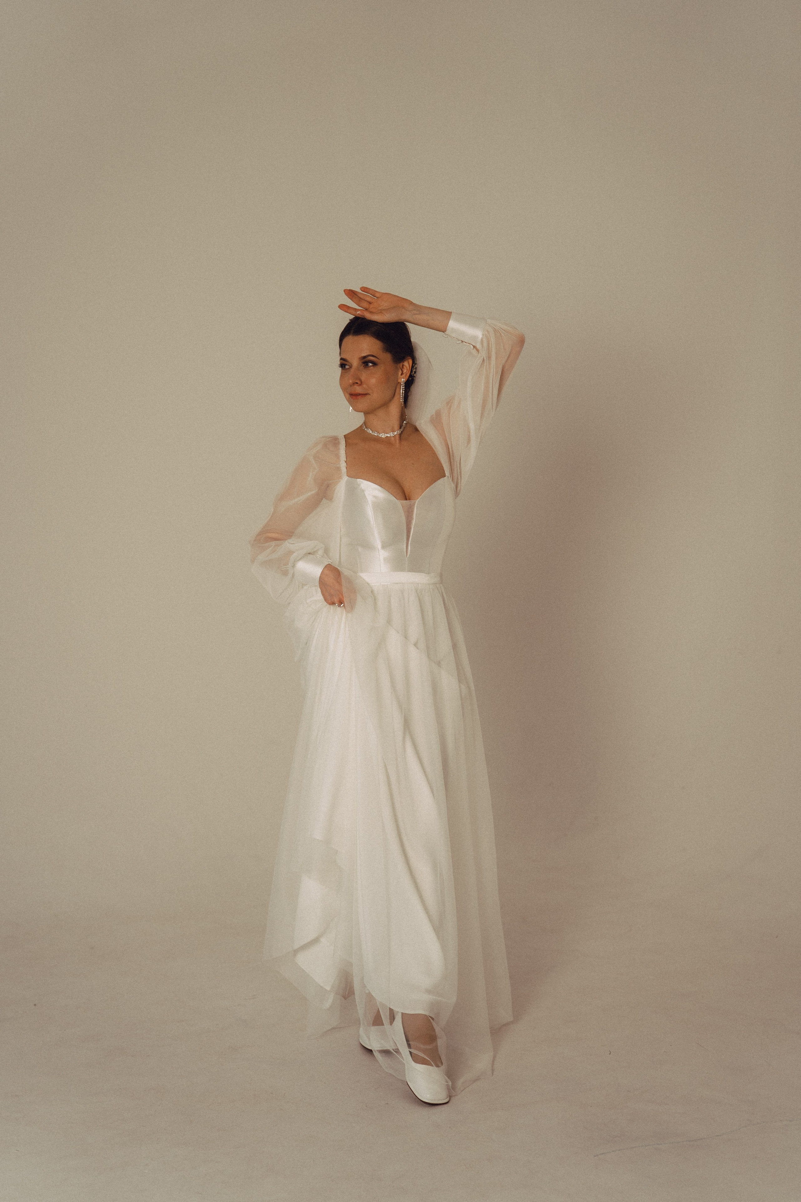 СВАДЕБНАЯ СЬЕМКА ВО ВТОРОМ ДВОРЦЕ (ДЕКАБРЬ) ТАКЖЕ СЬЕМКА В СТУДИИ НА ЧЕРНЫШЕВСКОЙ. Профессиональный фотограф, Санкт-Петербург — Виктория Богомолова