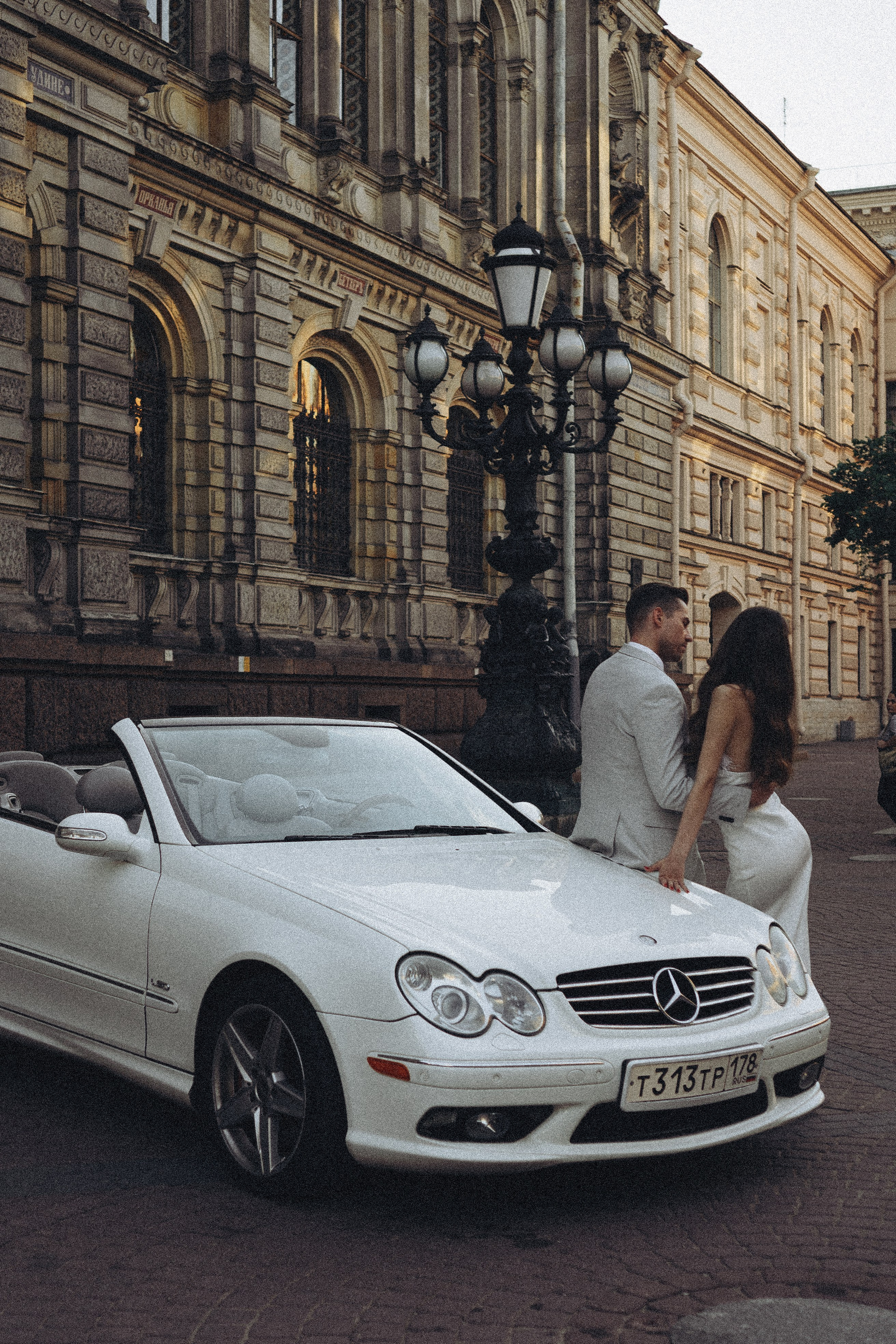 Свадебная сьемка у академии Штиглица. Профессиональный фотограф, Санкт-Петербург — Виктория Богомолова