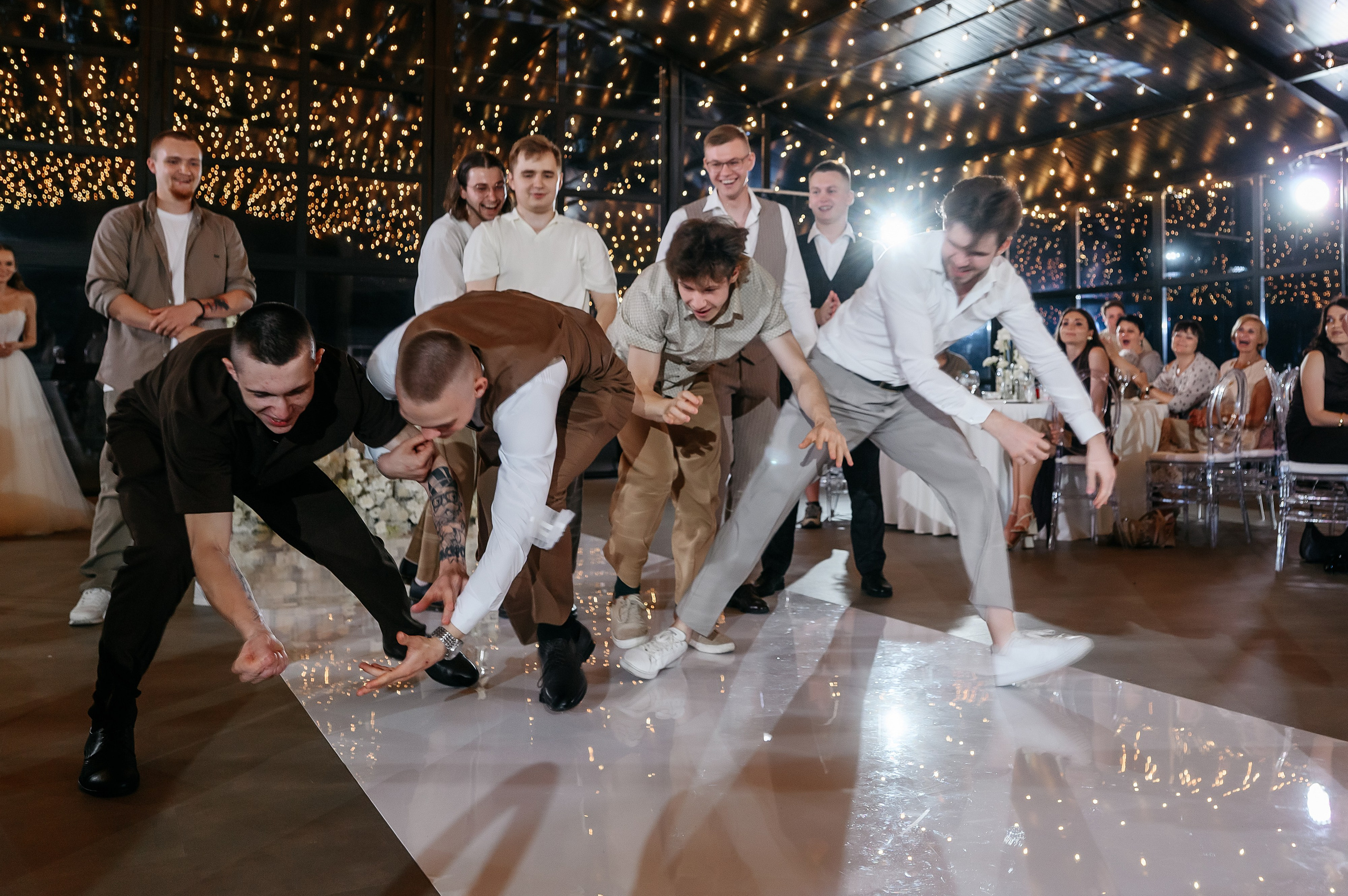 Костя и Вика. Ведущий на свадьбу в Москве Зубков Алексей