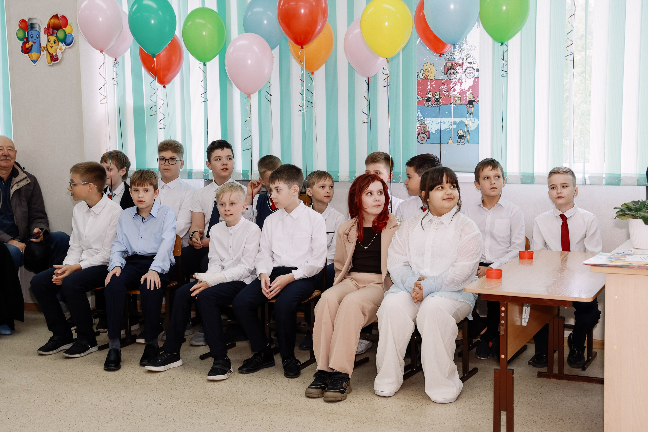 Прощай начальная школа 4б Лицей 28. Фотограф Юлия Мальцева
