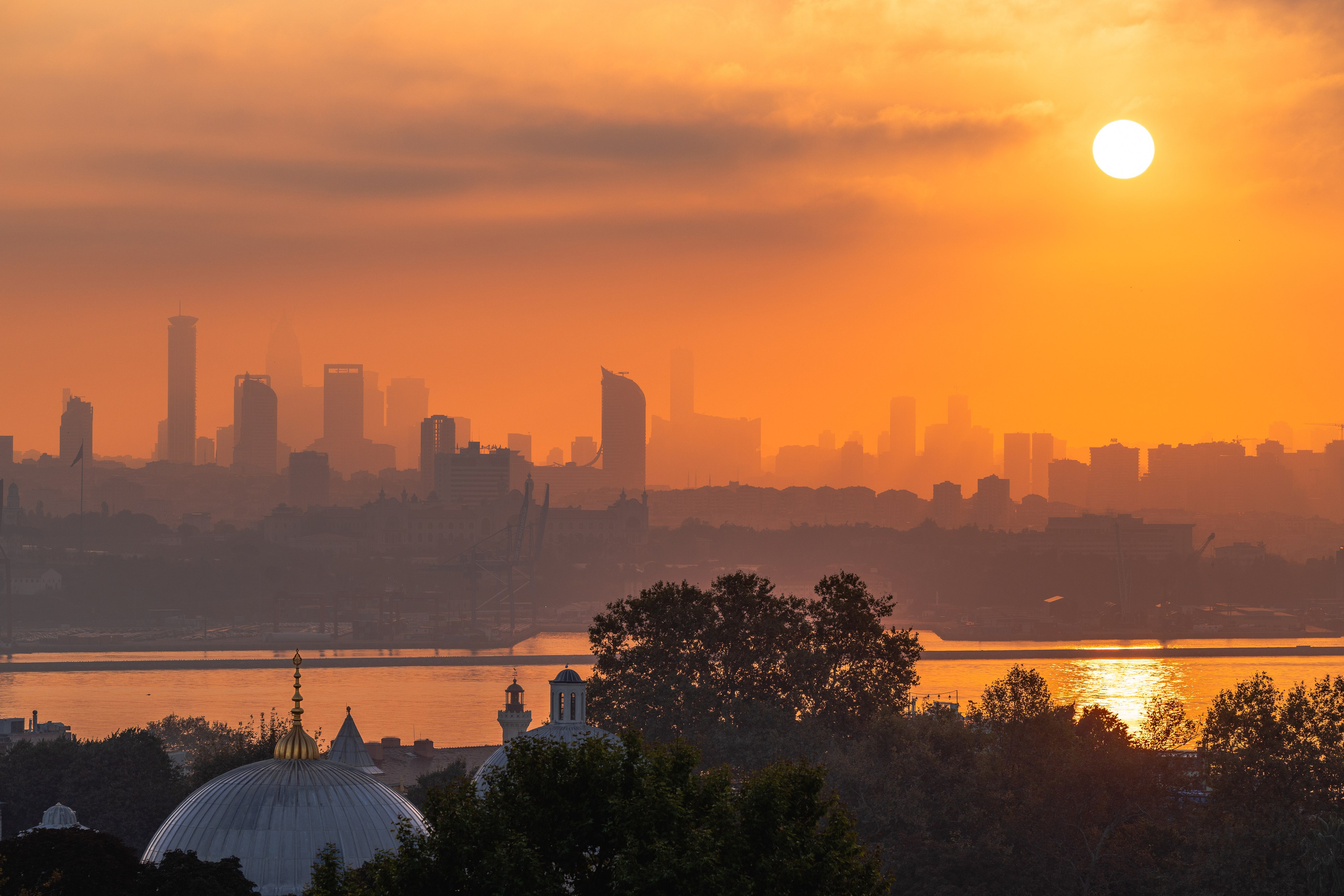 Istambul. Serge Sadov about landscape, cityscape, travel