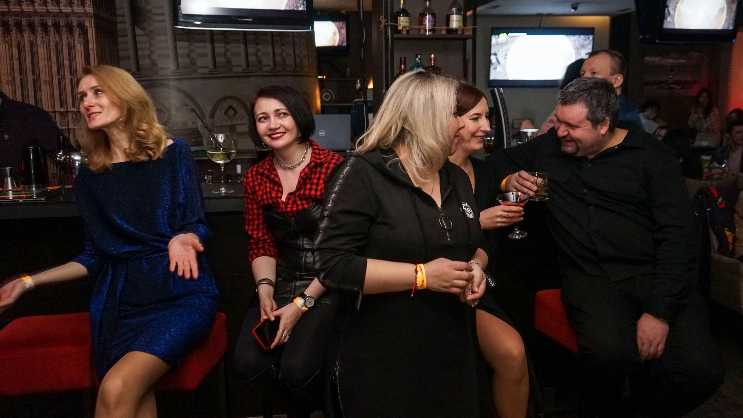 «Зимняя жара!». Клубная вечеринка | 06.02.2021. Галерея Фантим