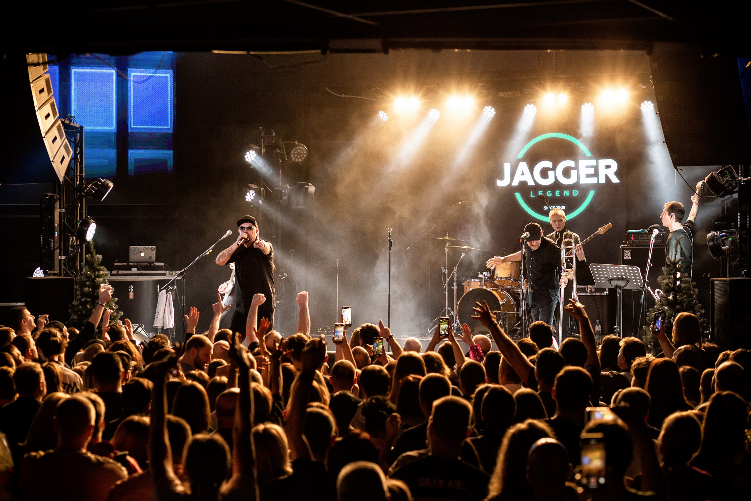 Фотосъемка концерта TRUBETSKOY Jagger СПБ. Портретные фотосессии, контент-съемки, репортаж