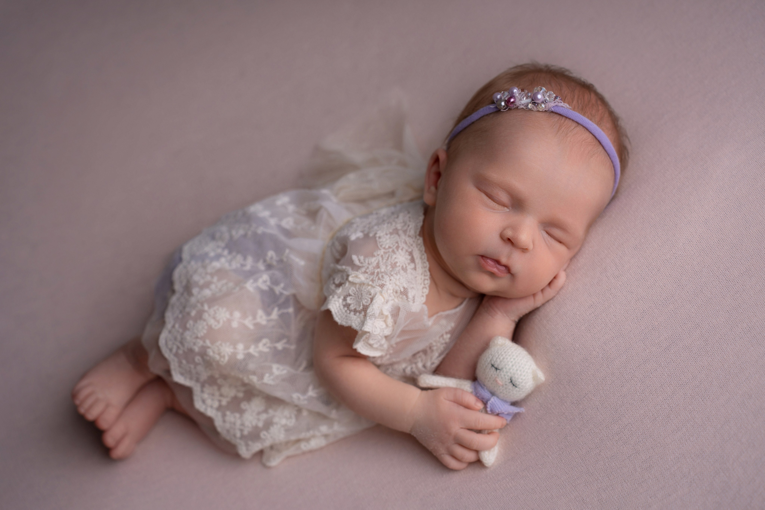 Ньюборн. Фотограф новорожденных Оренбург и свадебный фотограф Оренбург