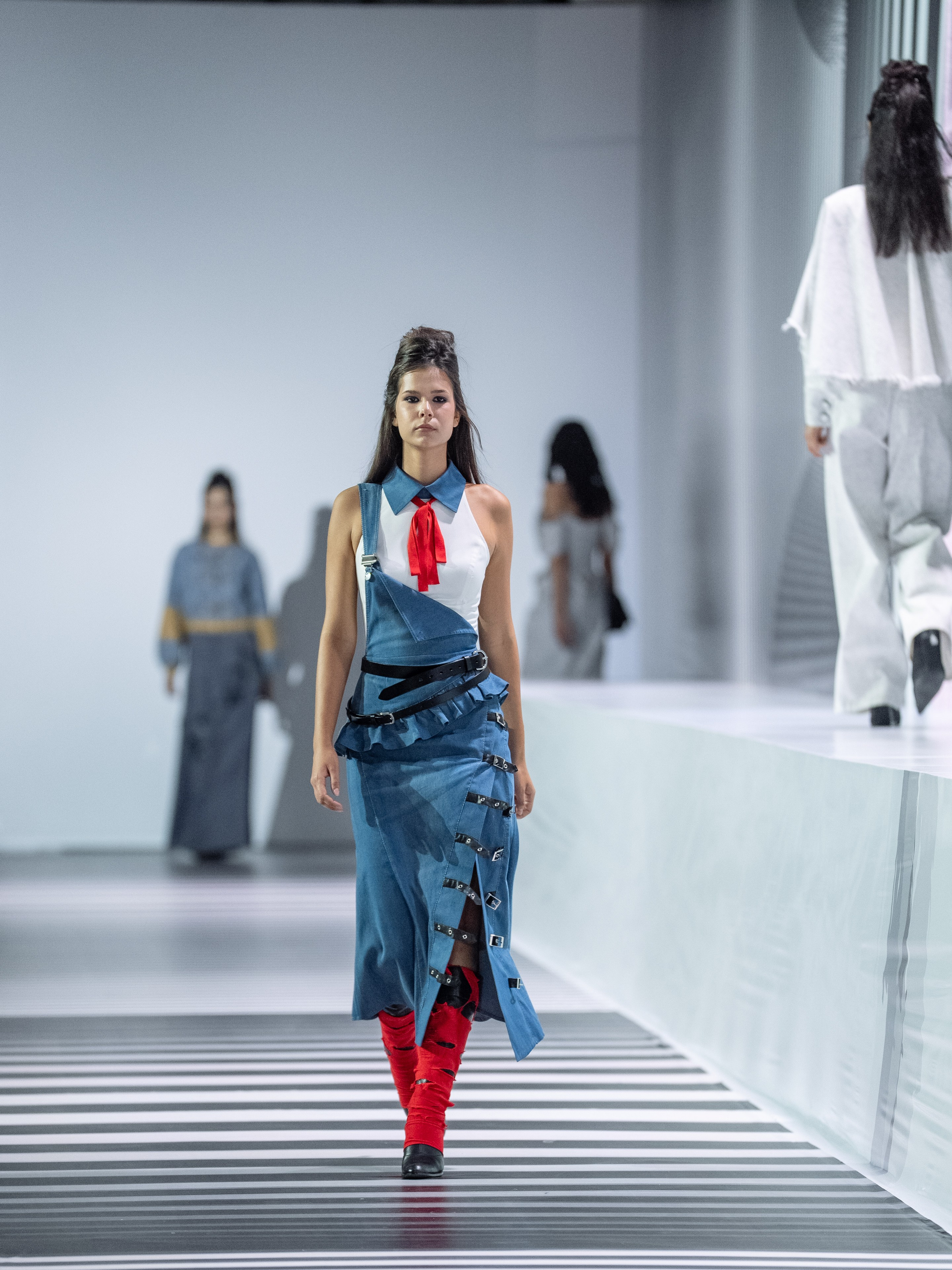 KARAPAZAR. Сайт Алматинского НЮ АРТ, будуар и фэшн фотографа Дениса Карпенко