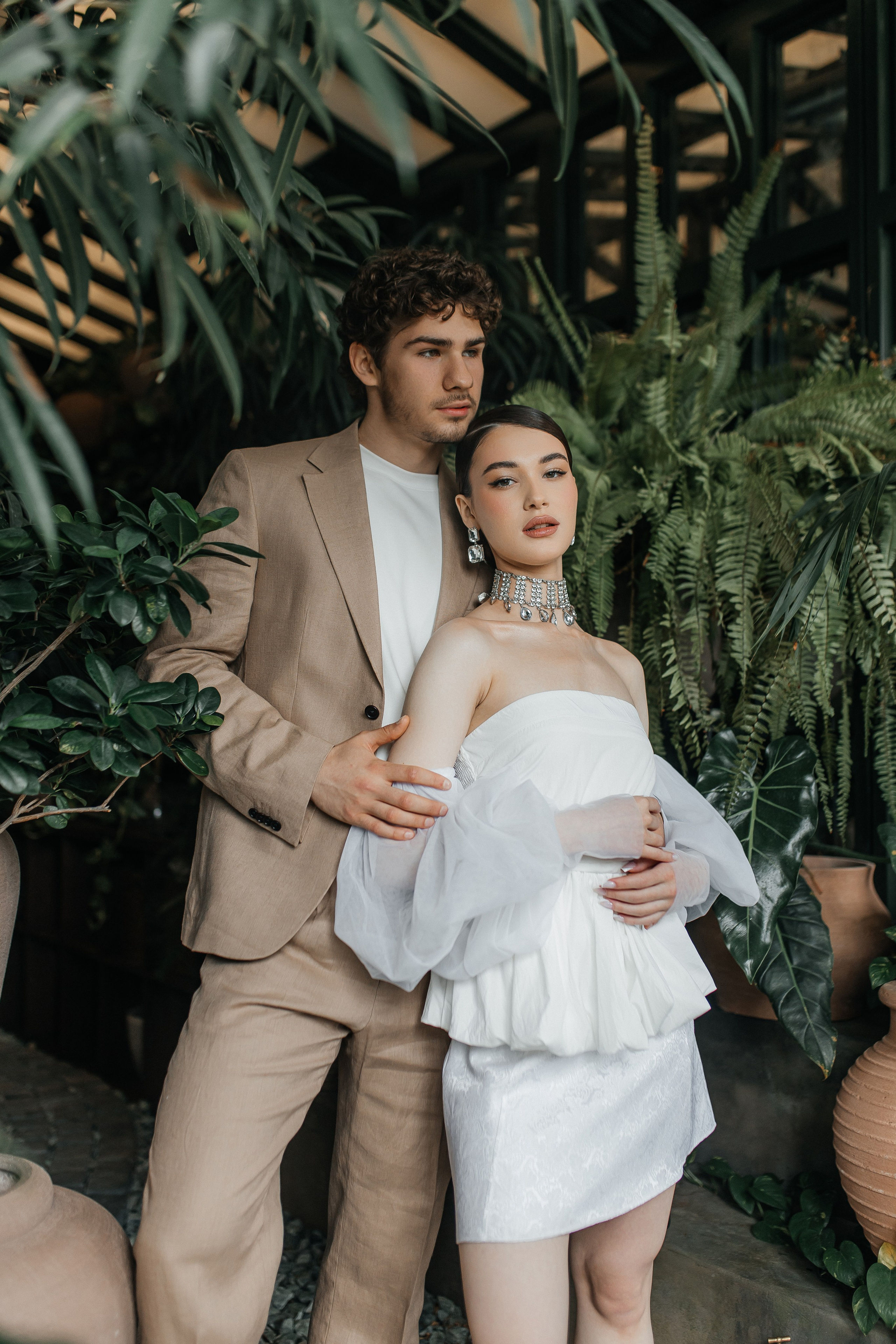 Свадебная история в оранжерее