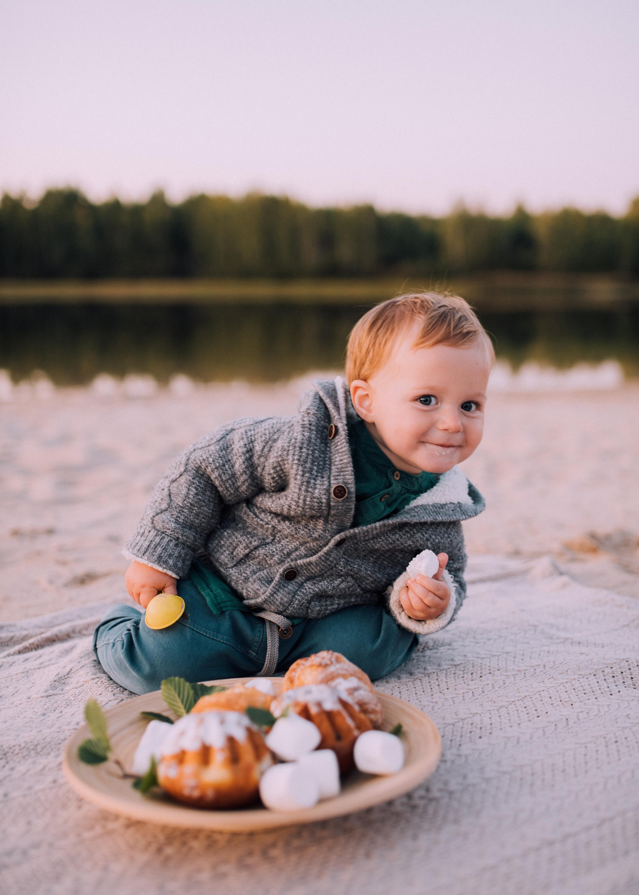 Теплая, уютная, семейная фотосессия на природе, на озере у костра. Семейный и свадебный фотограф в Сарове Дмитрий Власов