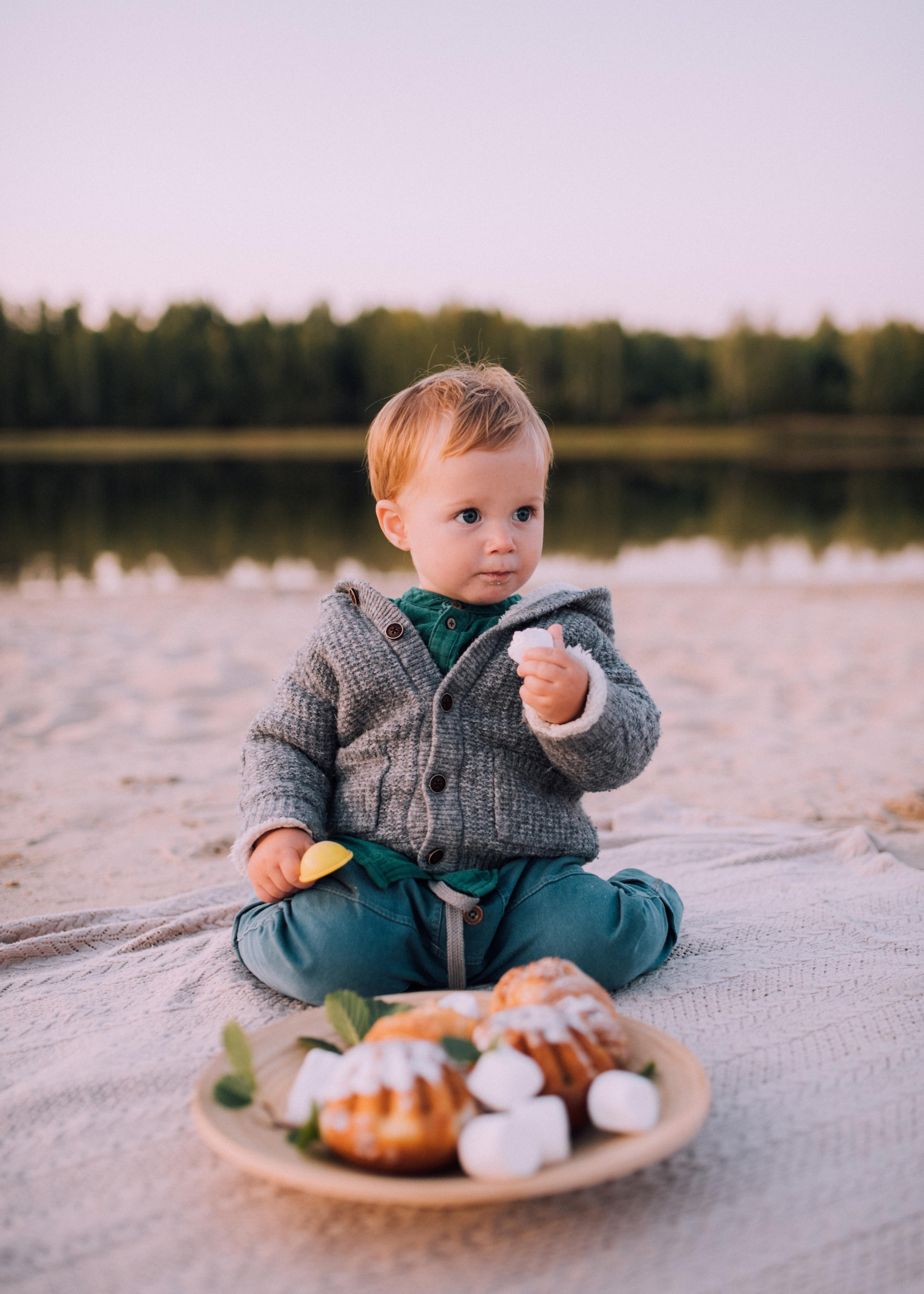 Теплая, уютная, семейная фотосессия на природе, на озере у костра. Семейный и свадебный фотограф в Сарове Дмитрий Власов