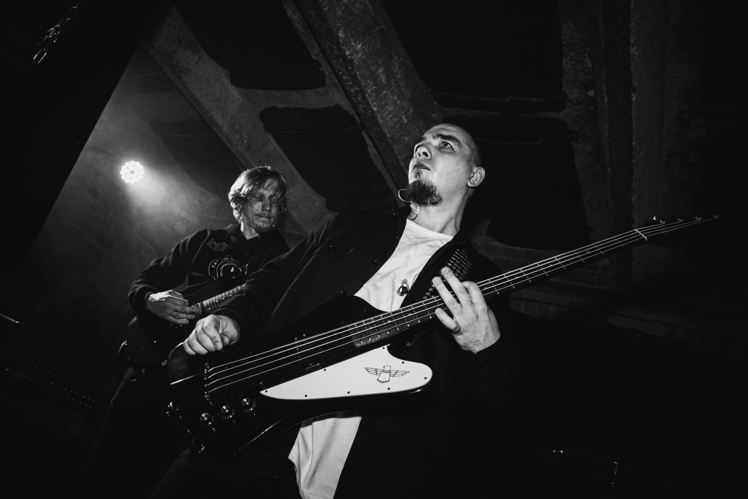 Laugar & Шумы Штормовых Широт & Пожары На Дальнем Севере 11.10.2025. Репортажный фотограф в Москве Legiodot