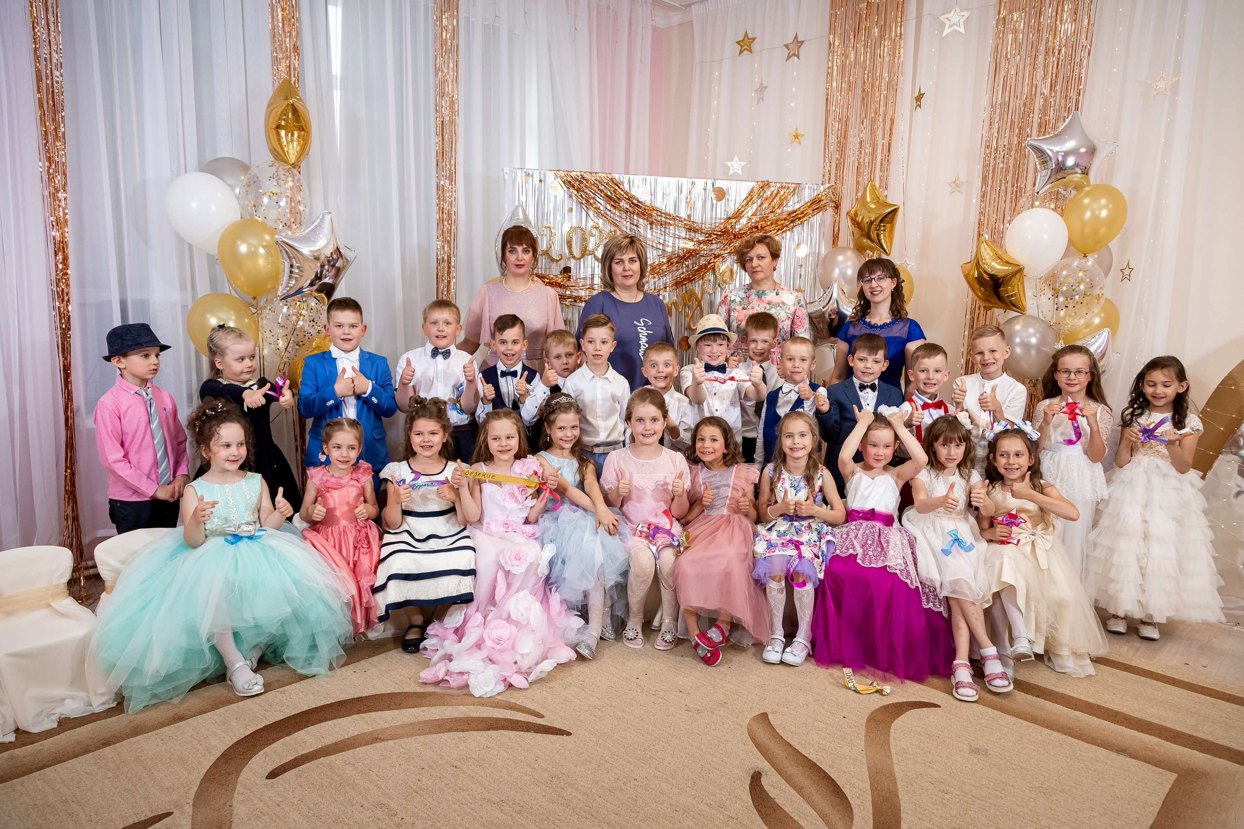 Портфолио Выпускные в детском саду. Семейный и детский фотограф Комина Елена, Власиха, Одинцово