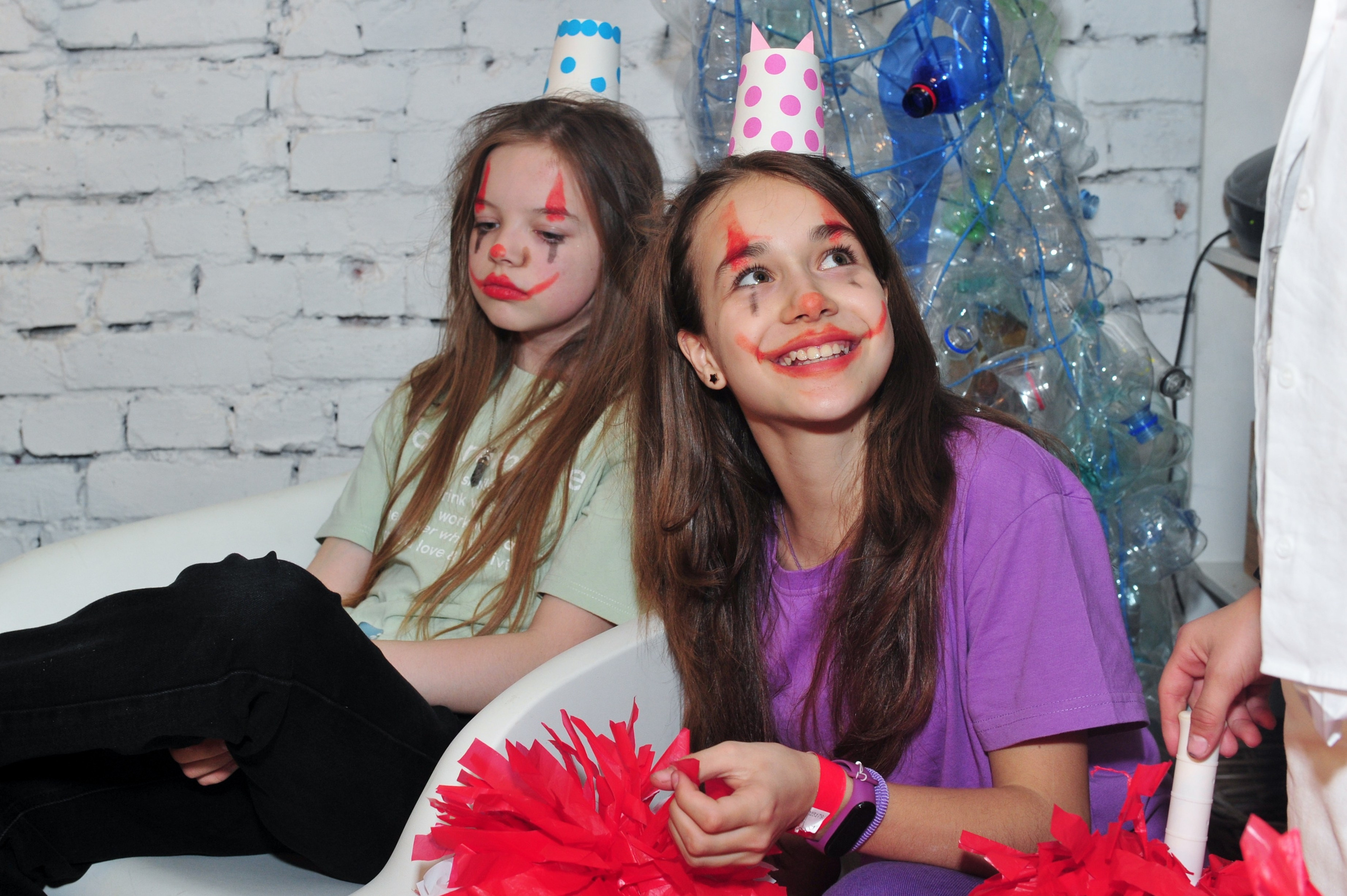 Выпускной для 4-го класса в Парке Горького на улице и в кафе. Свадебный и семейный фотограф в Москве Ирина Гончарова