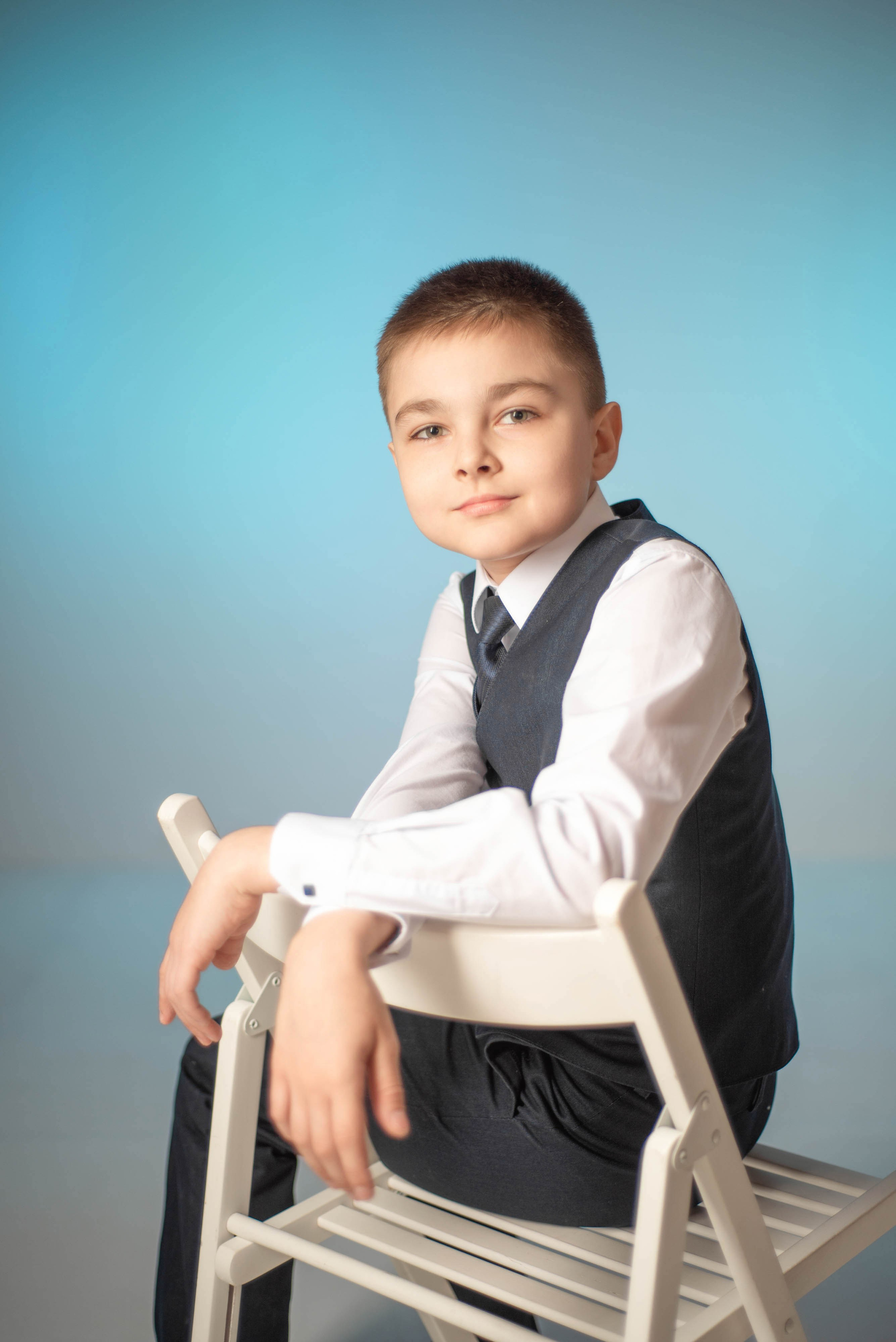 Книга для выпускника начальной школы «Геометрия». Выпускные альбомы в Тюмени для школ, садов, вузов спортивных секций