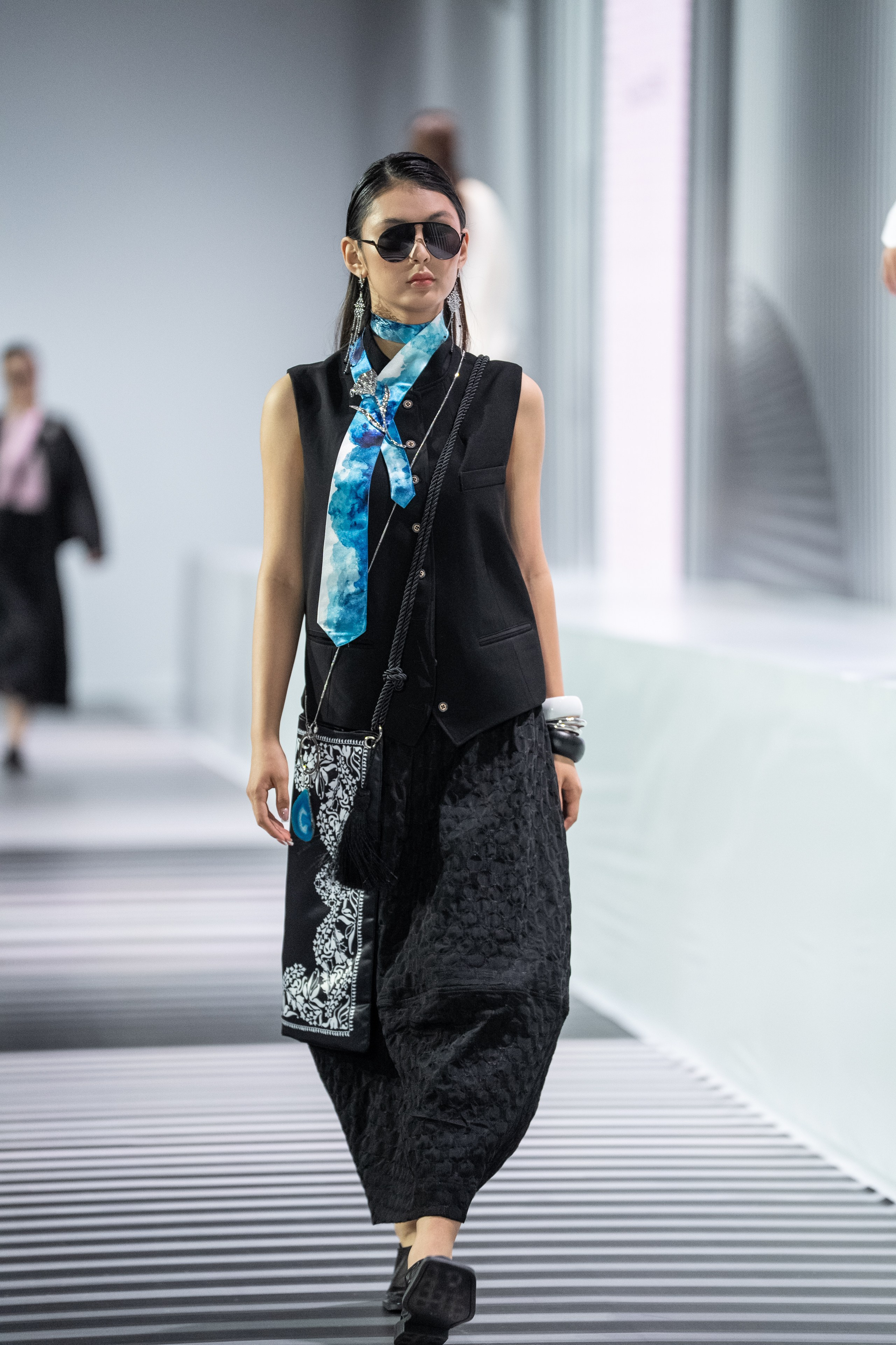 Brand Shakerbay. Сайт Алматинского НЮ АРТ, будуар и фэшн фотографа Дениса Карпенко